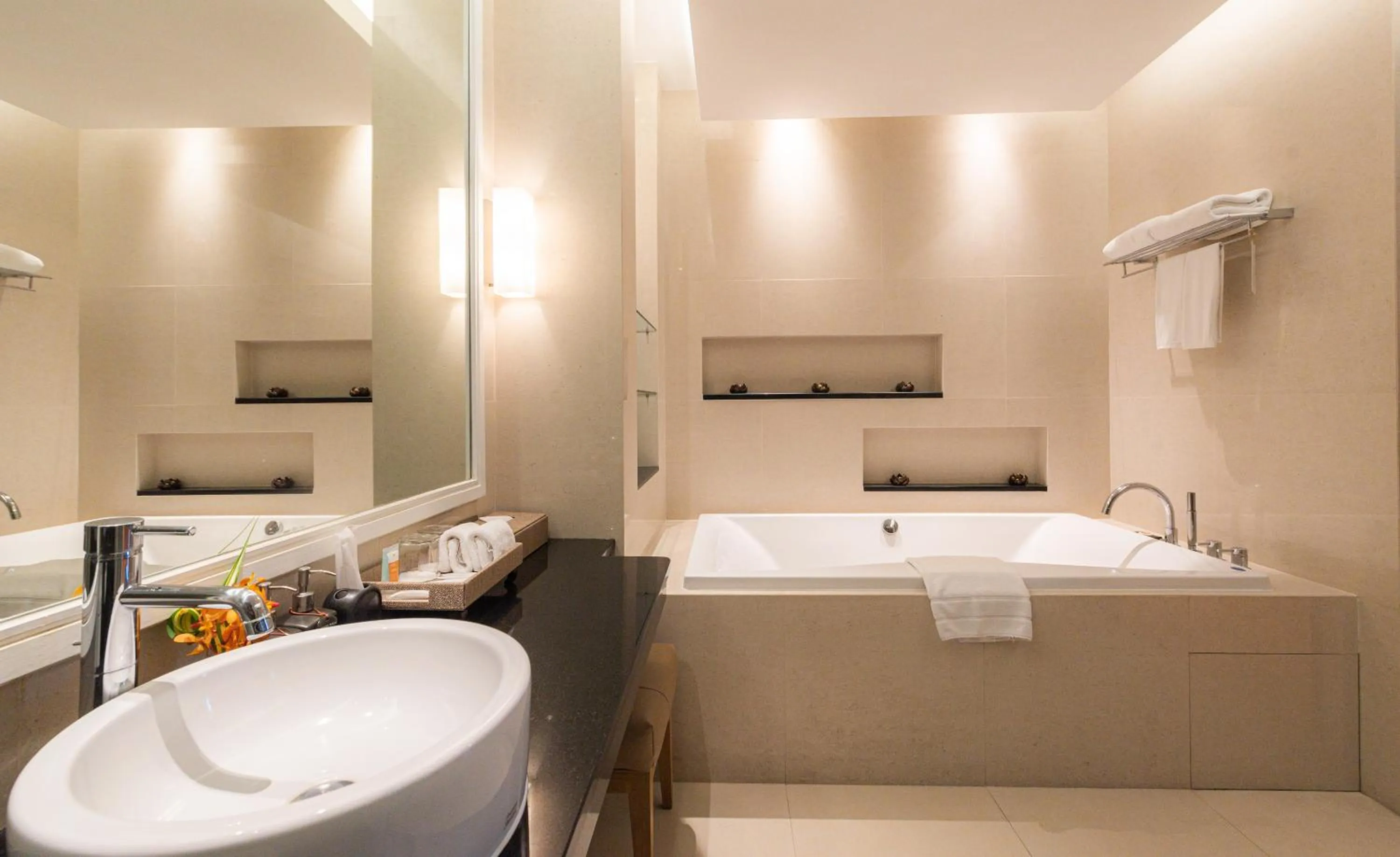 Bathroom in Summit Windmill Golf Suite Hotel at Suvarnabhumi