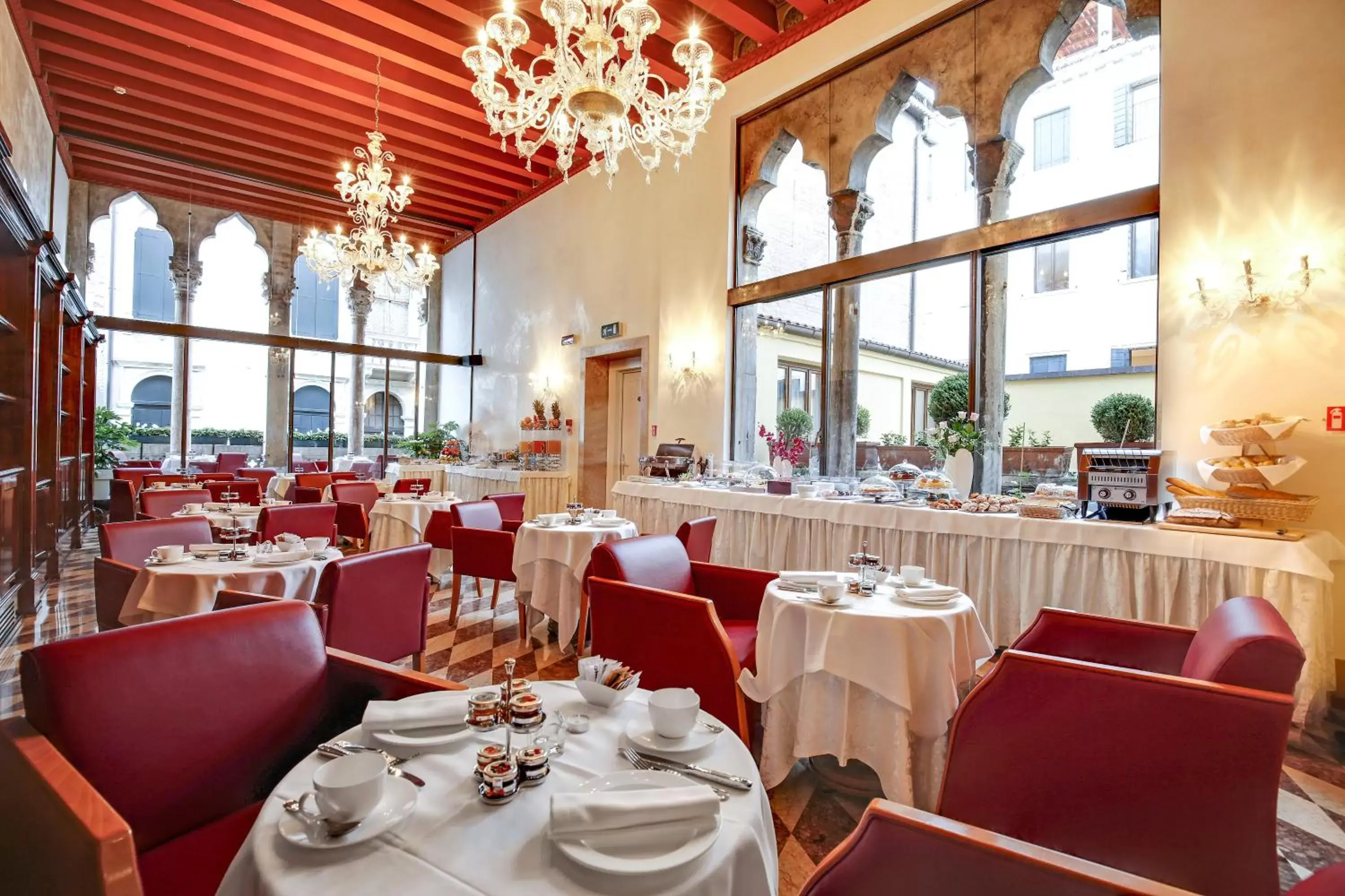 Lounge or bar, Restaurant/Places to Eat in Hotel Donà Palace