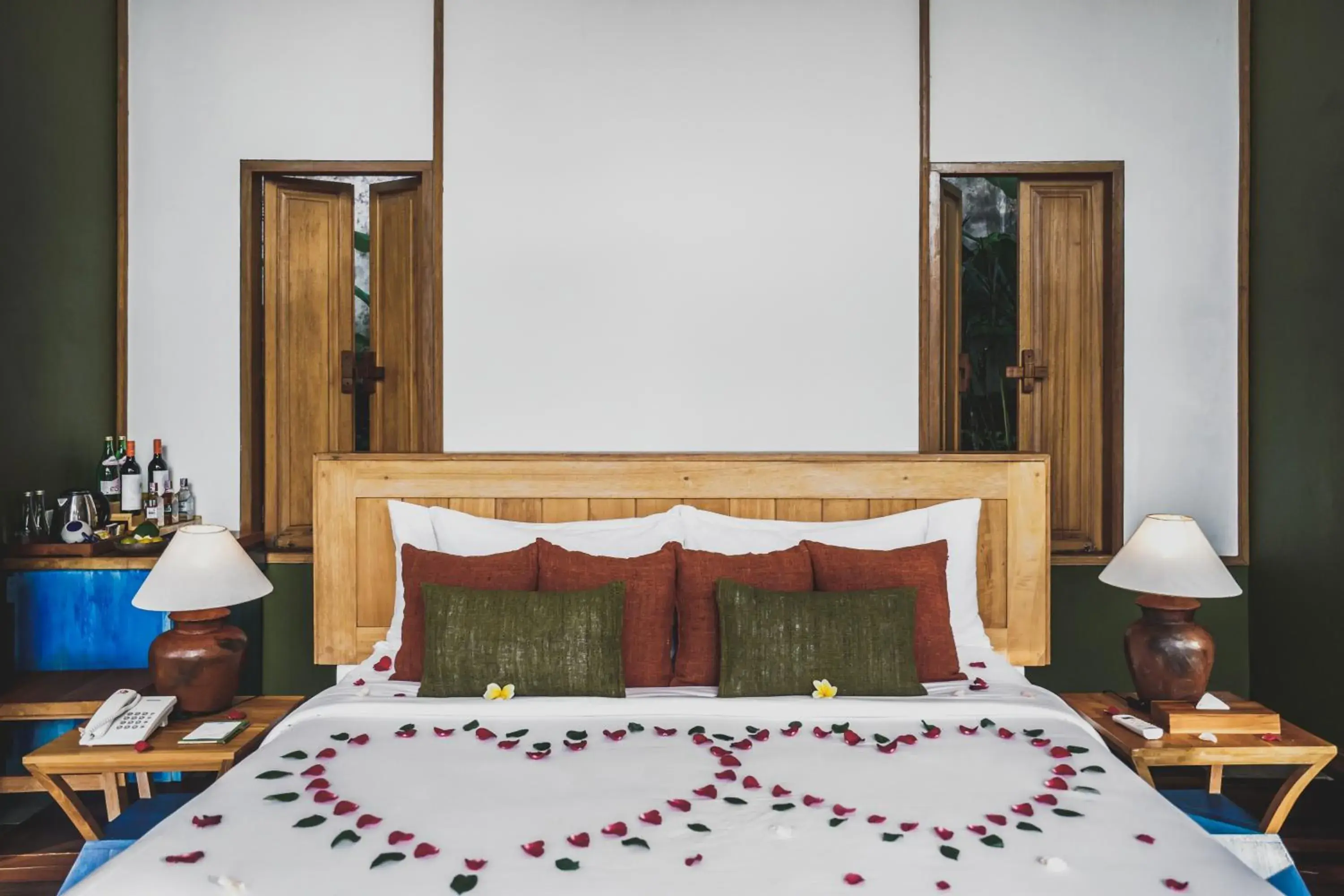 Bed in Amora Ubud Boutique Villas