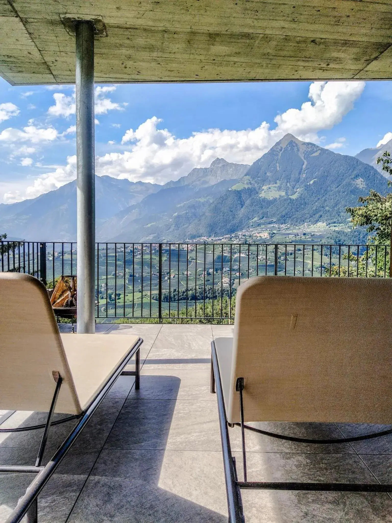 Garden, Mountain View in Hotel Der Weinmesser