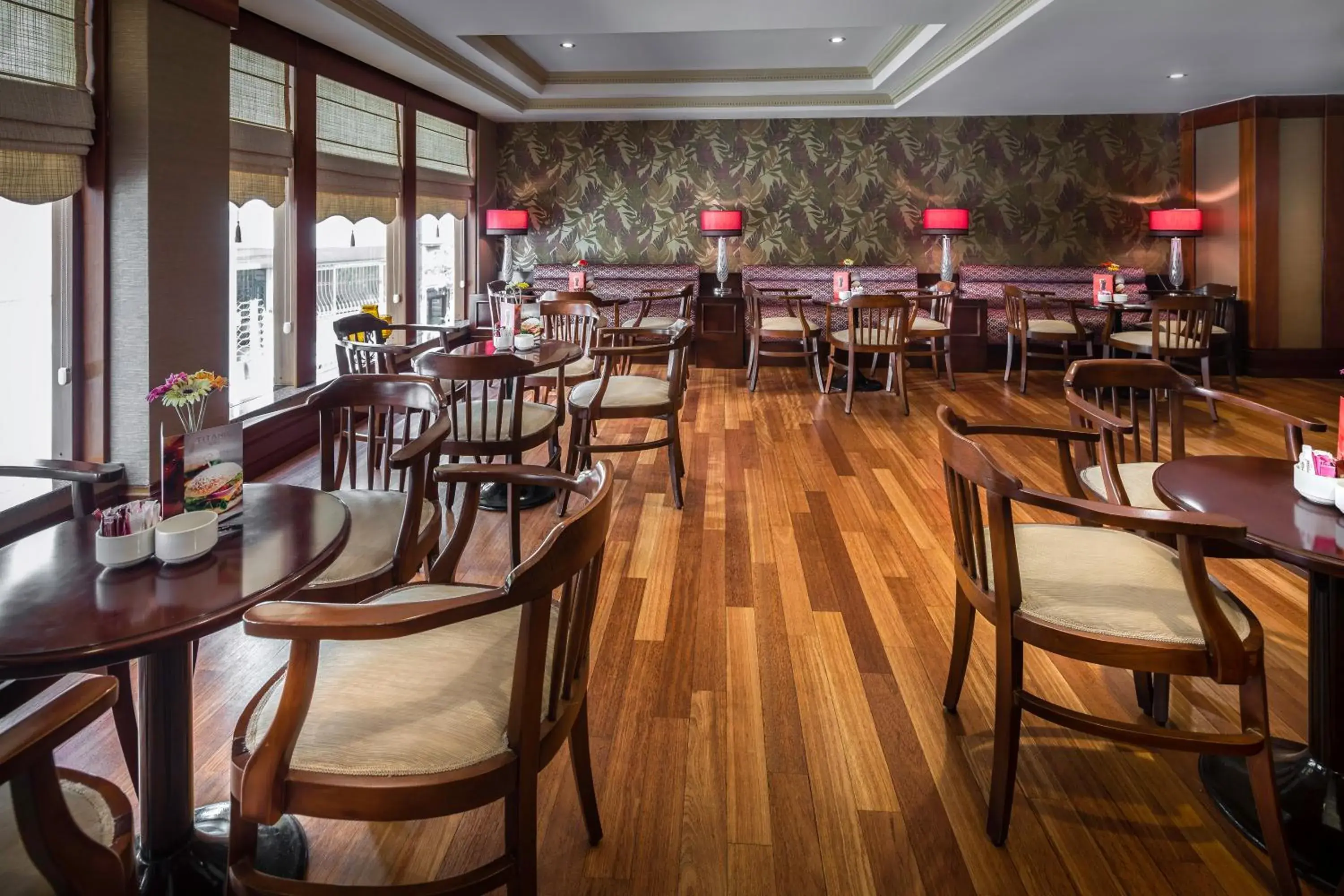 Food, Restaurant/Places to Eat in Titanic Comfort Sisli