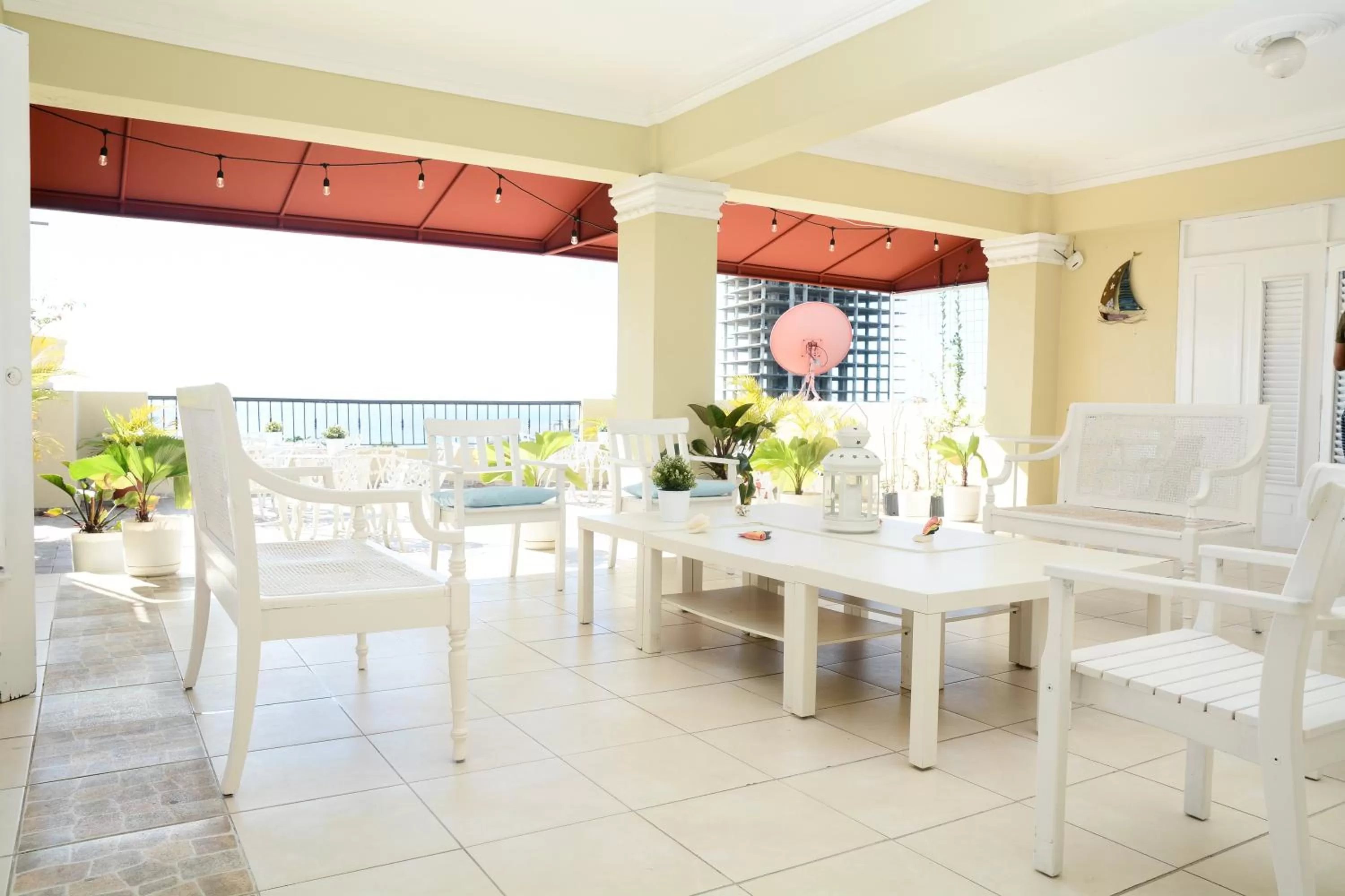 Balcony/Terrace, Restaurant/Places to Eat in Hostal Bella Epoca