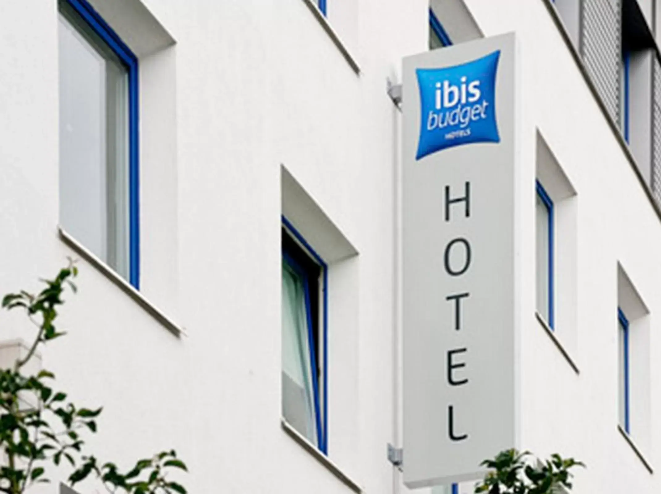 Facade/entrance in ibis budget Brive La Gaillarde