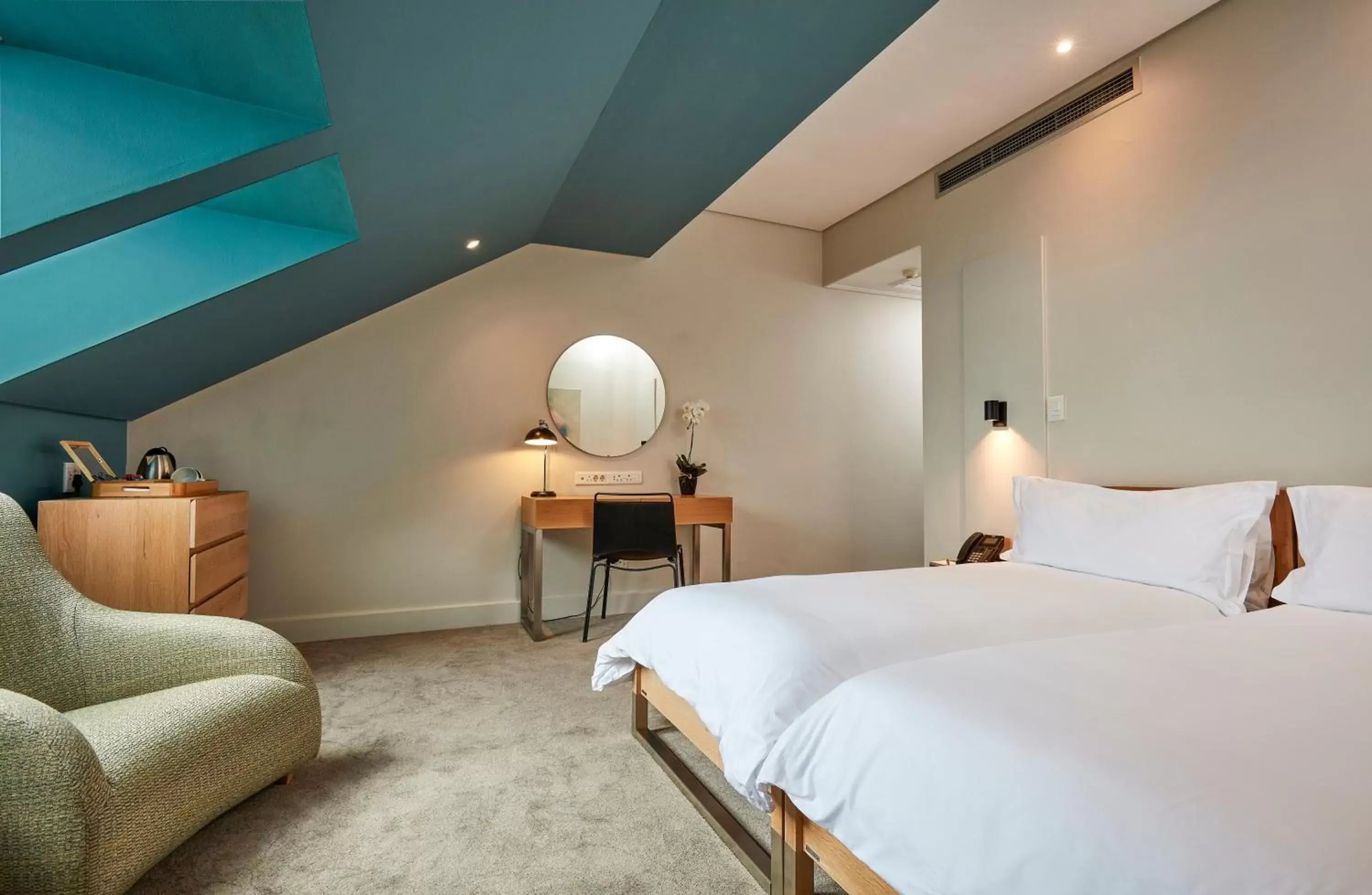 Bedroom, Bed in Victoria & Alfred Hotel by NEWMARK