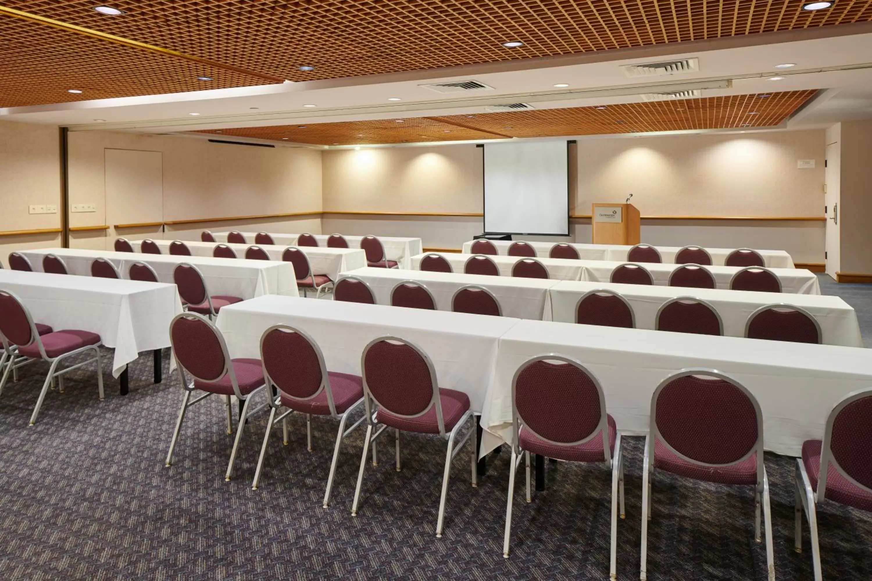 Meeting/conference room in OHANA Waikiki East by OUTRIGGER