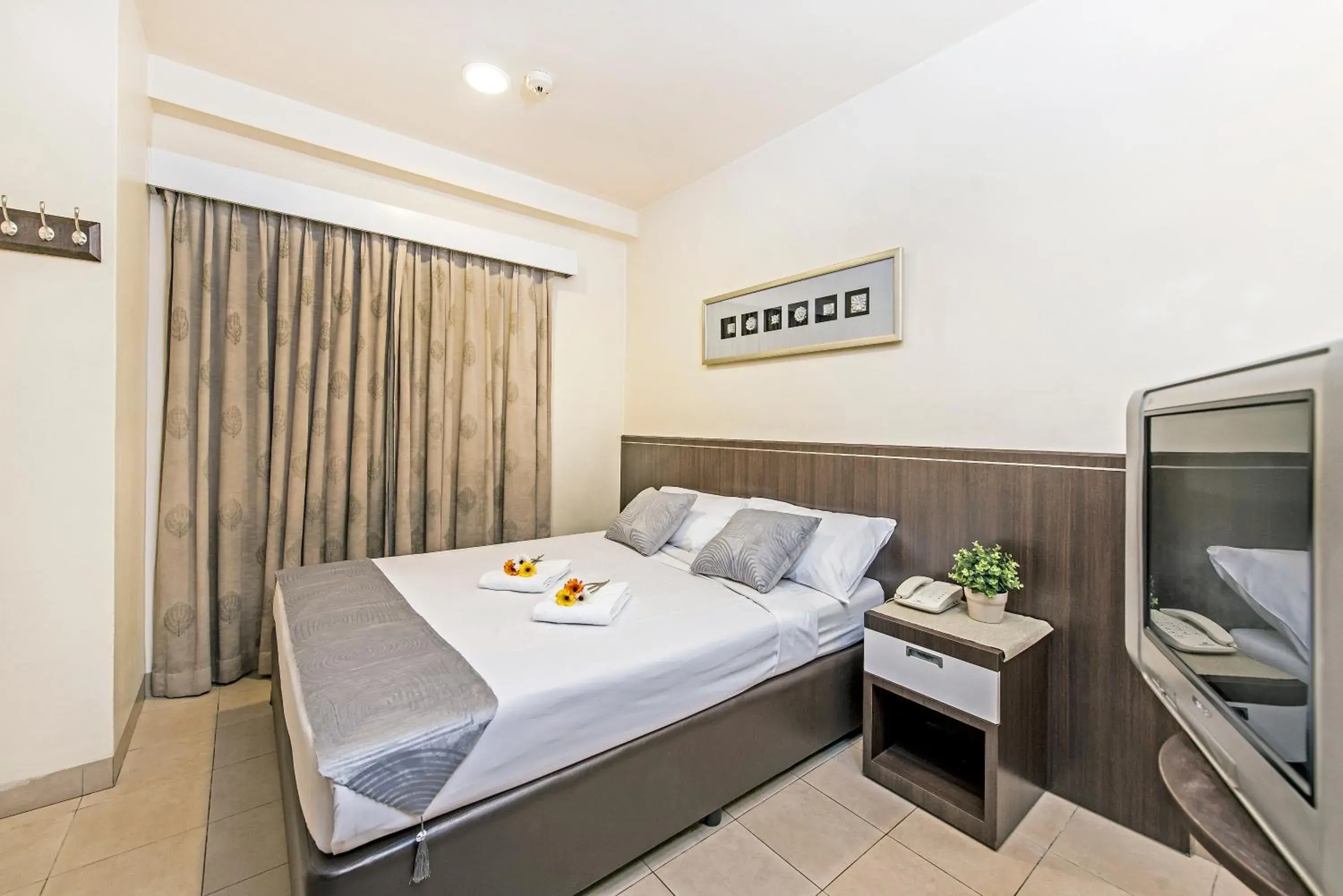 Other, Bed in Hotel 81 Balestier