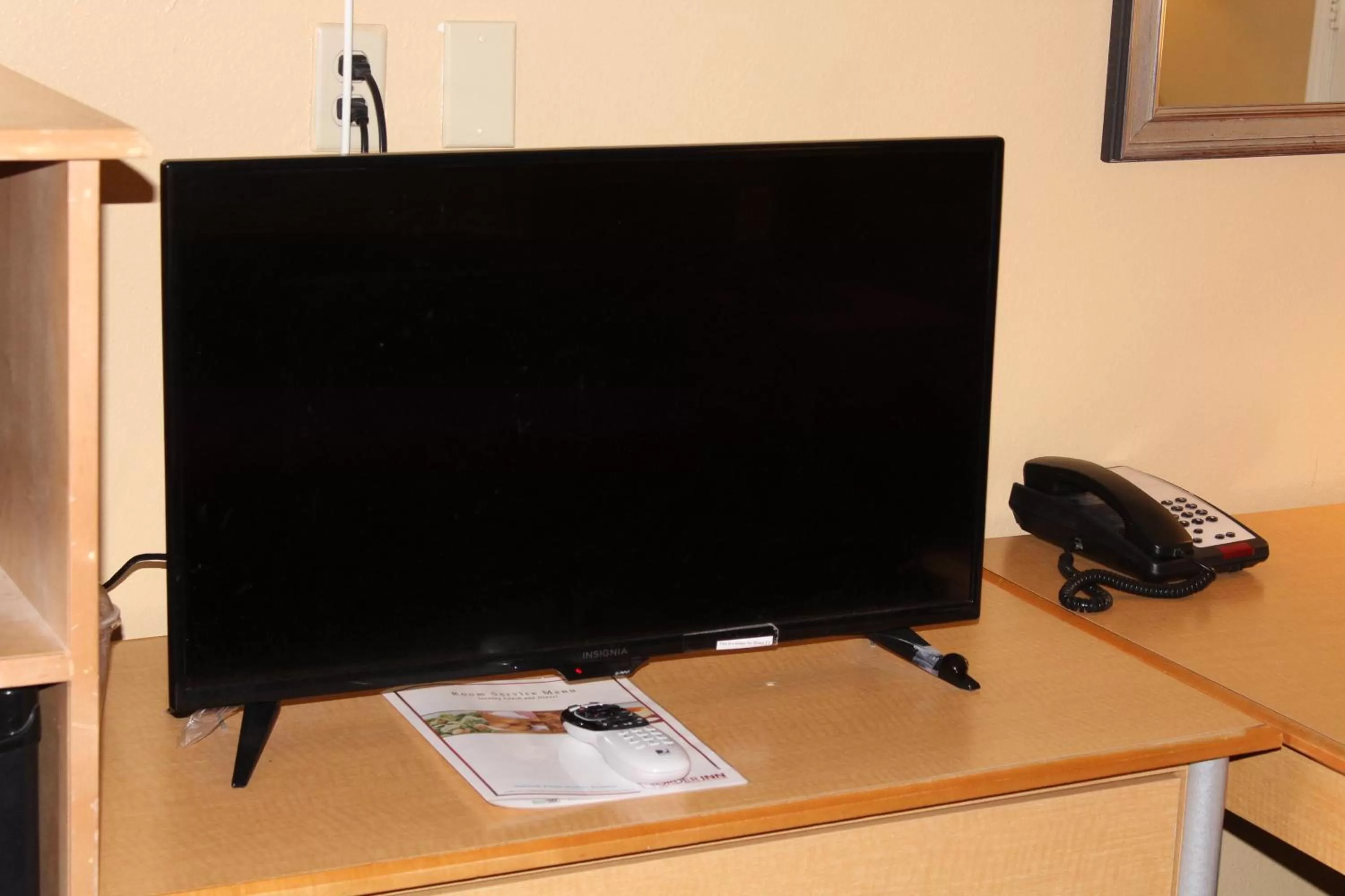 The Executive Inn & Suites