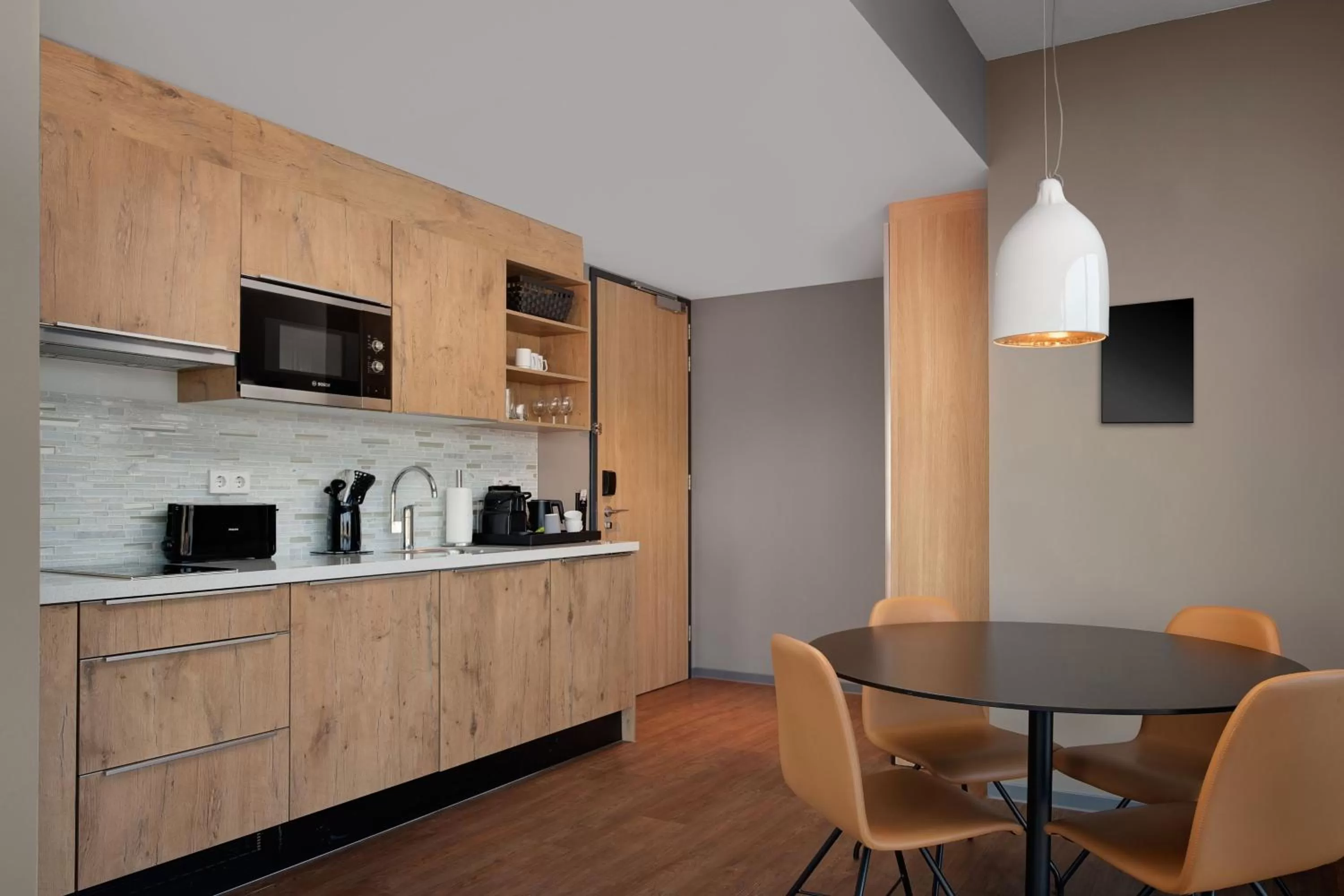 Kitchen or kitchenette in Residence Inn by Marriott Amsterdam Houthavens