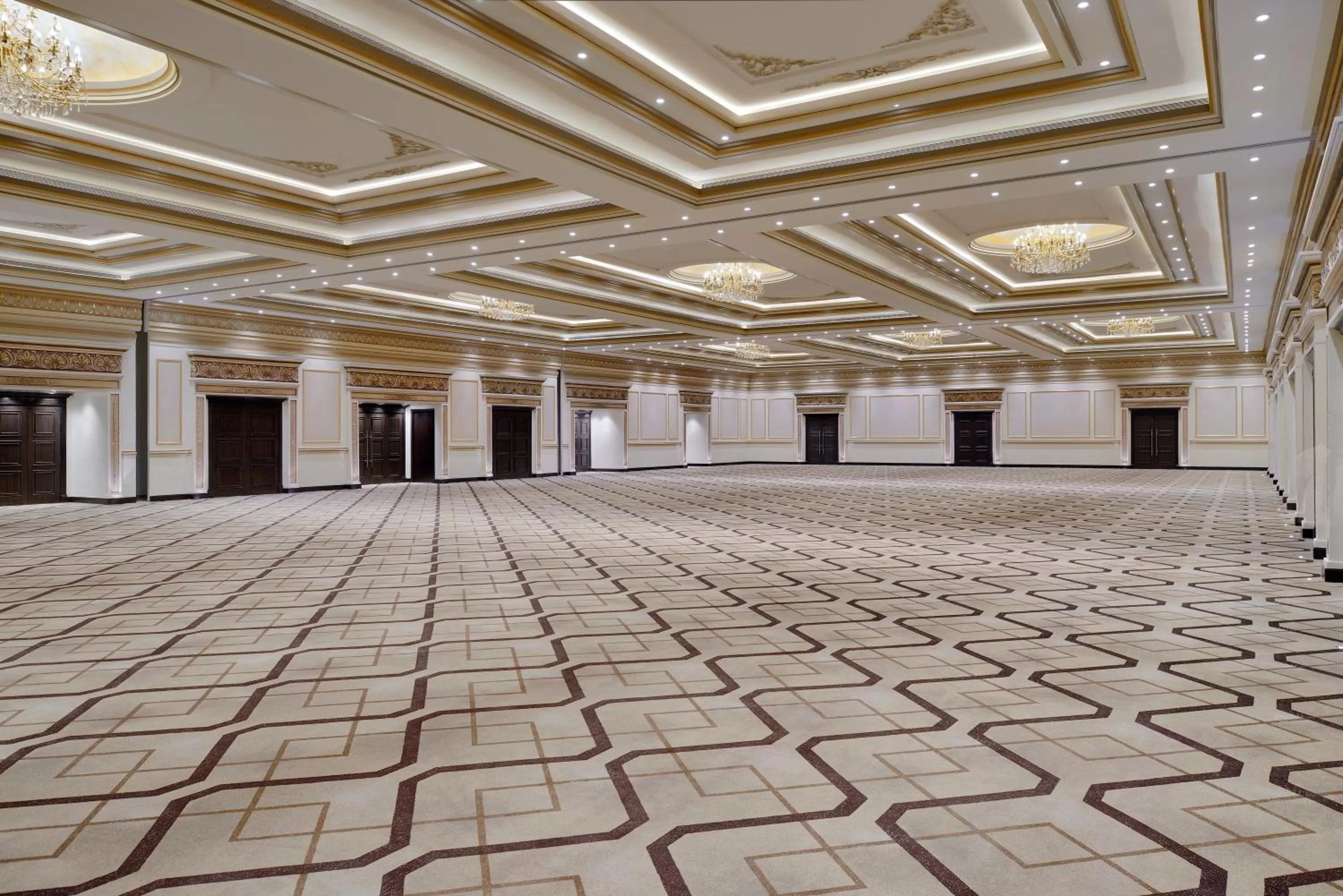 Lobby or reception in Voco - Riyadh by IHG