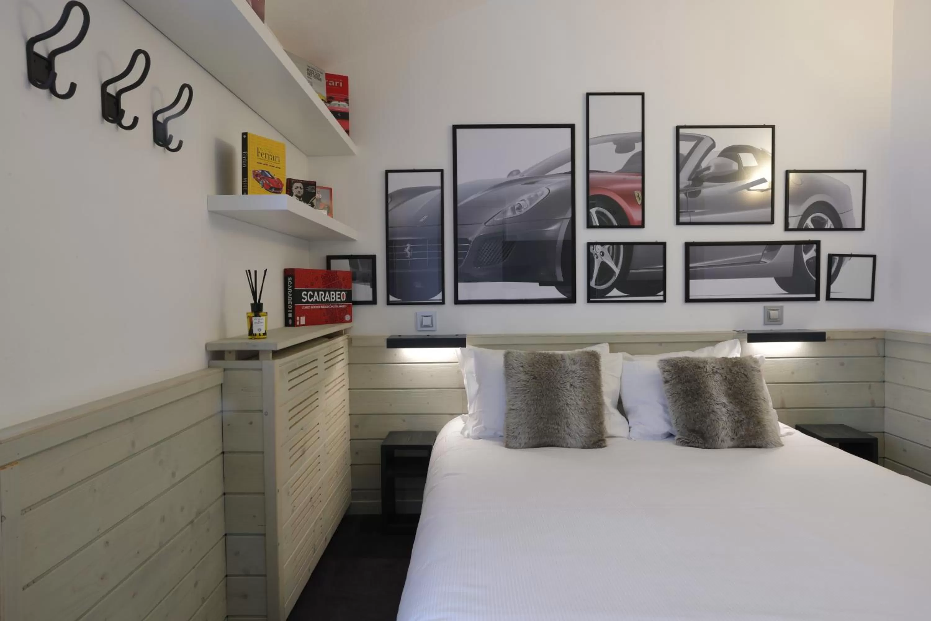 Restaurant/places to eat, Bed in Super G