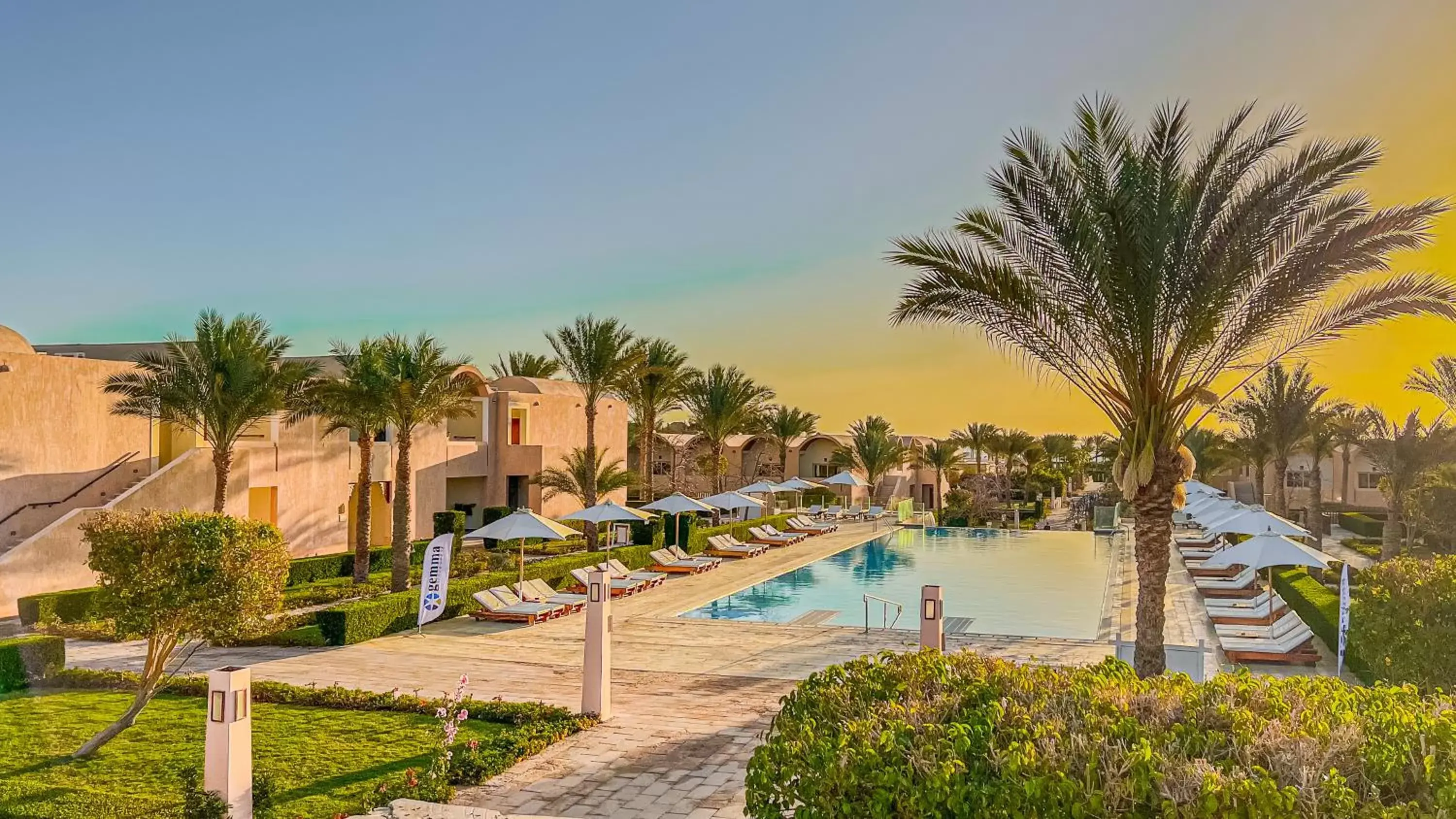 Swimming Pool in Gemma Resort