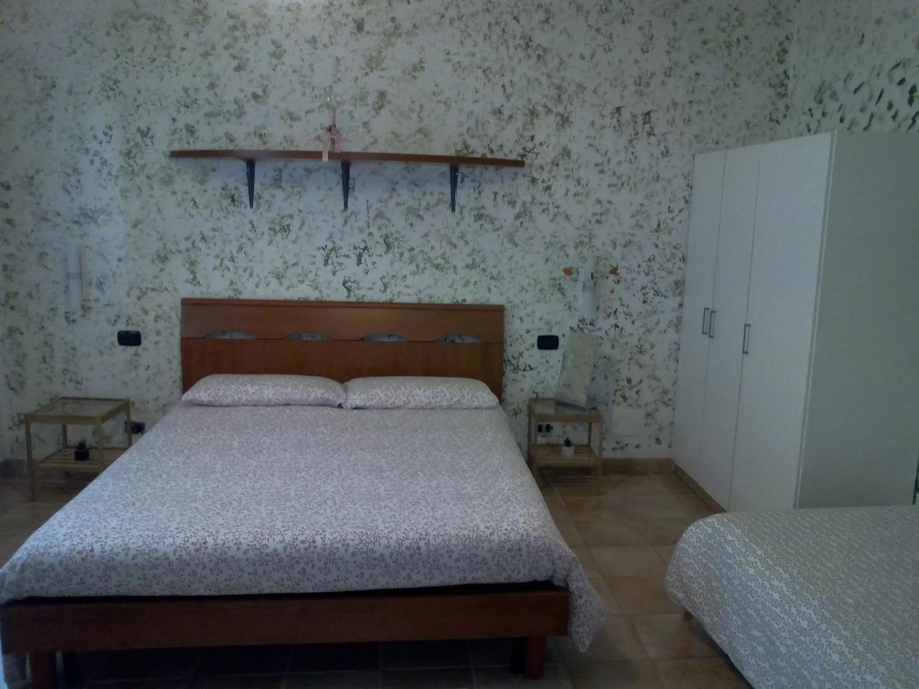Photo of the whole room, Bed in LA GROTTA Bed and Breakfast e Affittacamere