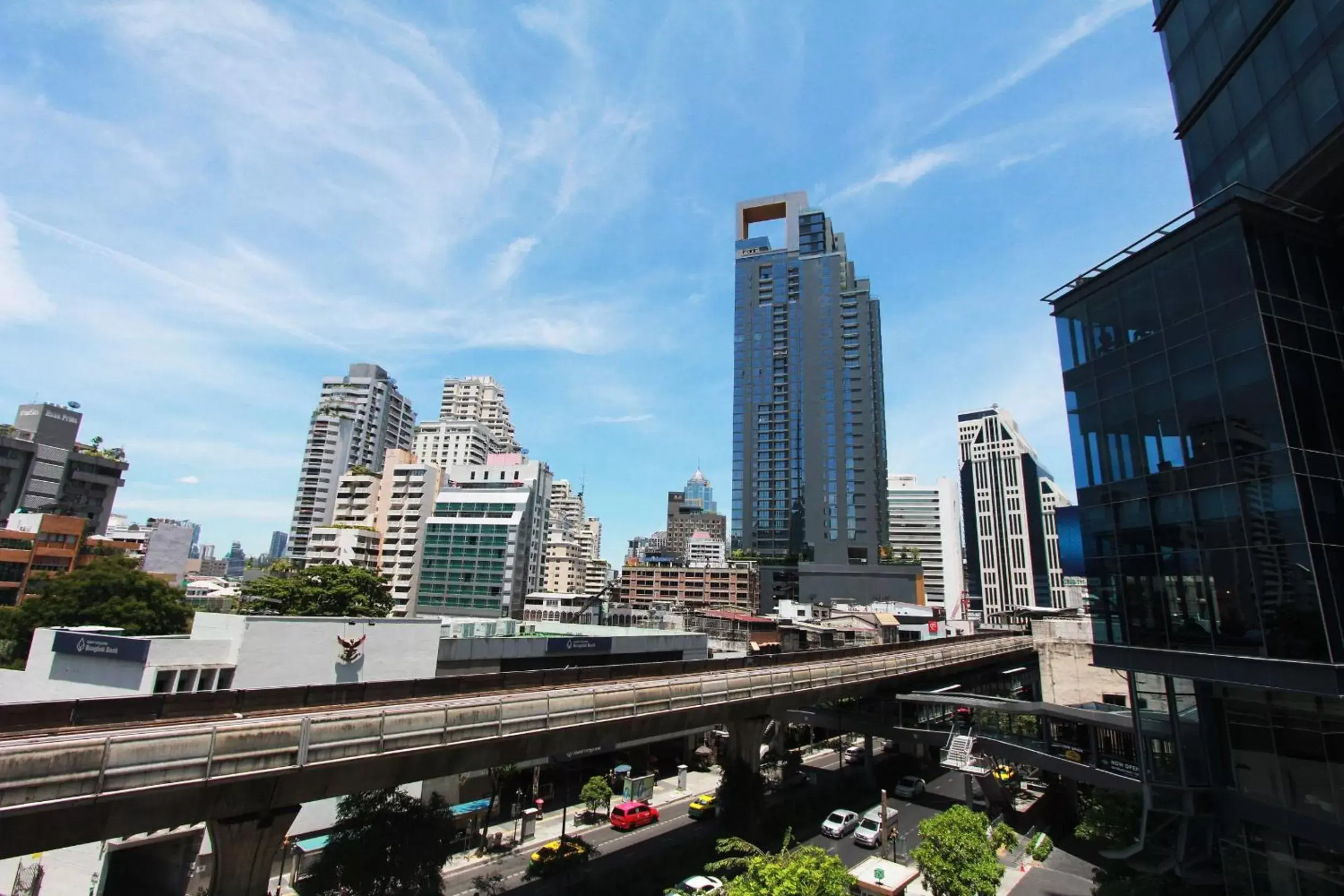 Nearby landmark in Miami Hotel Bangkok - SHA Plus