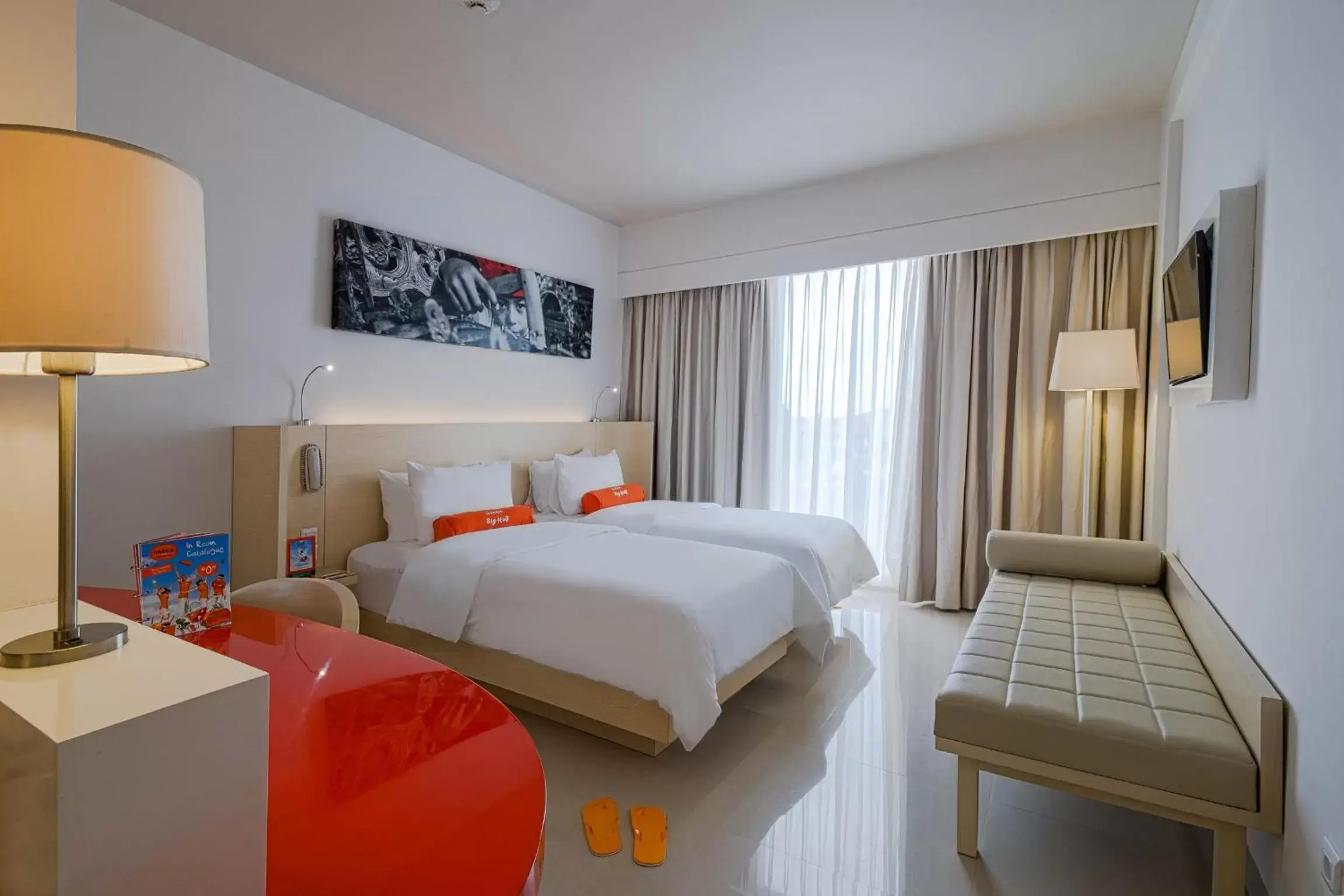 Property building, Bed in HARRIS Hotel and Conventions Denpasar Bali