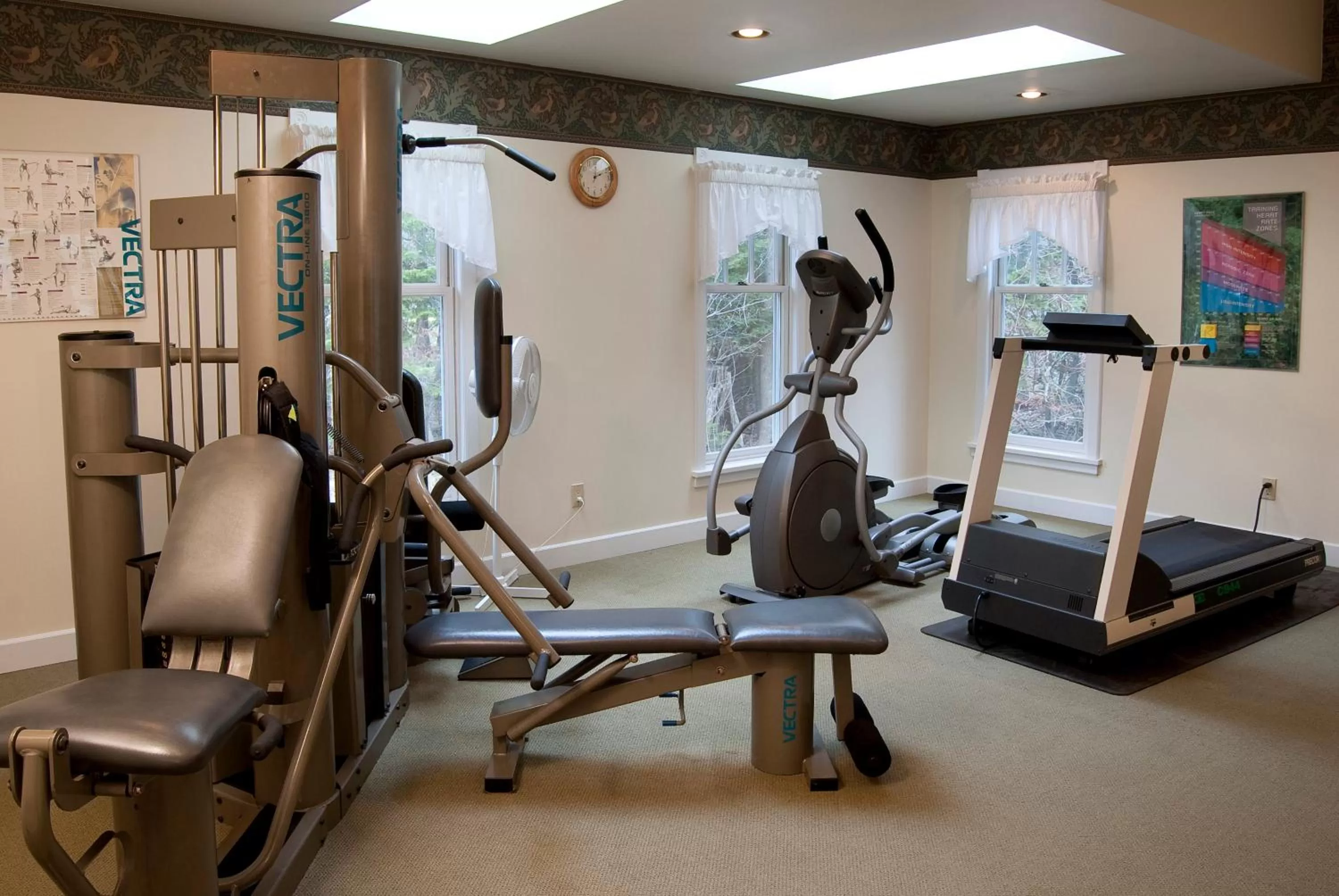 Fitness centre/facilities in Eagle Harbor Inn