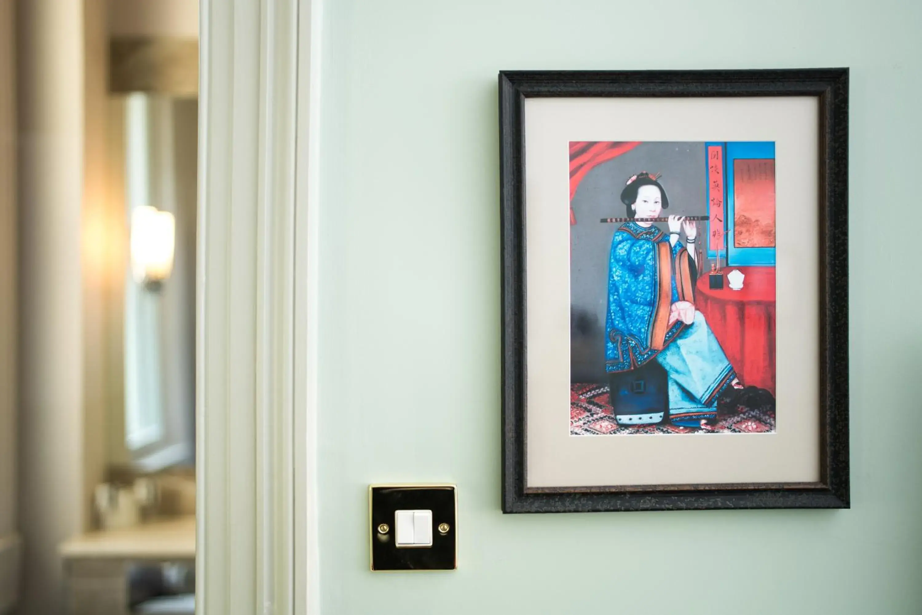 Decorative detail, TV/Entertainment Center in The Ayrlington Guesthouse