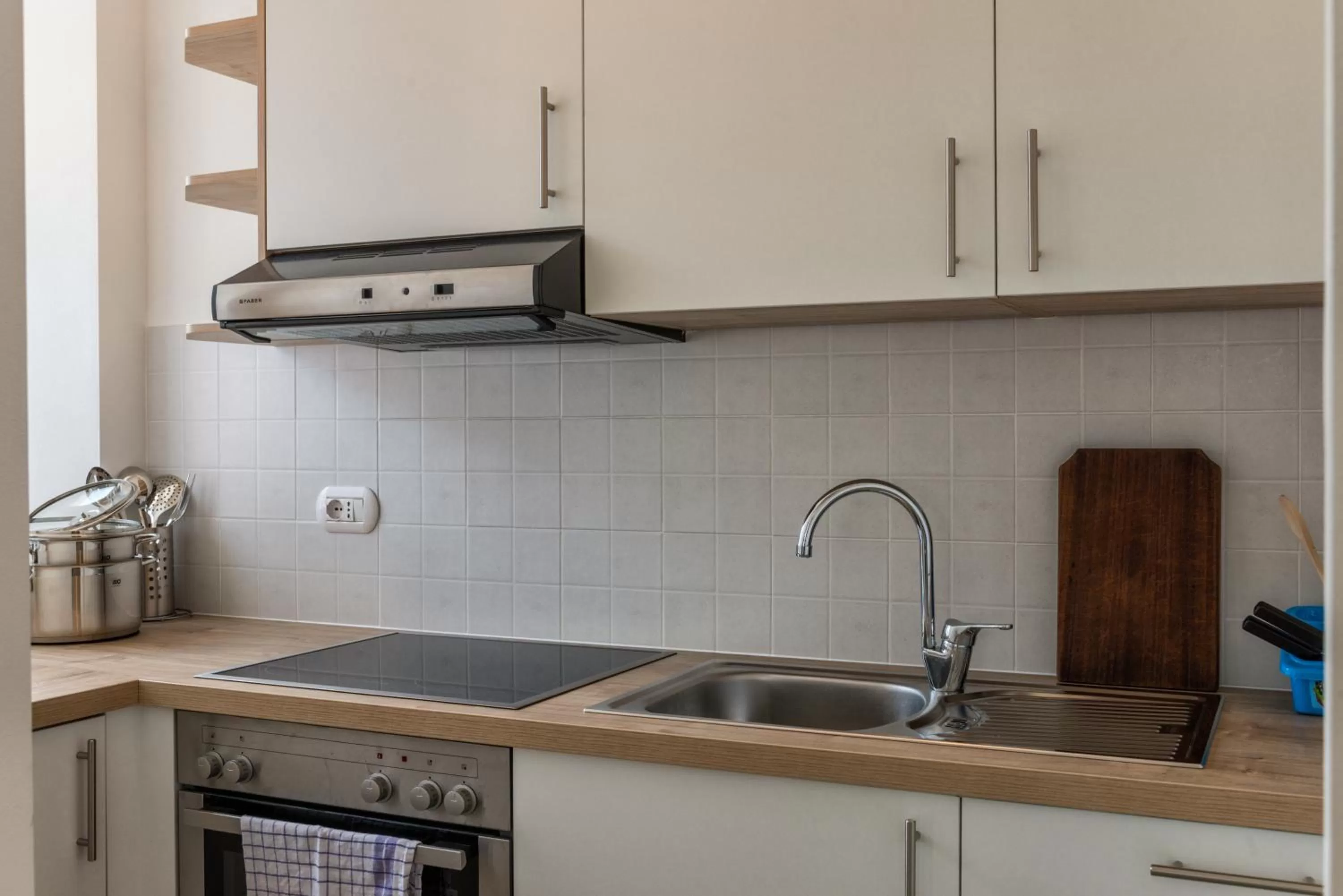 Kitchen or kitchenette, Kitchen/Kitchenette in Apartment Residence Veronika