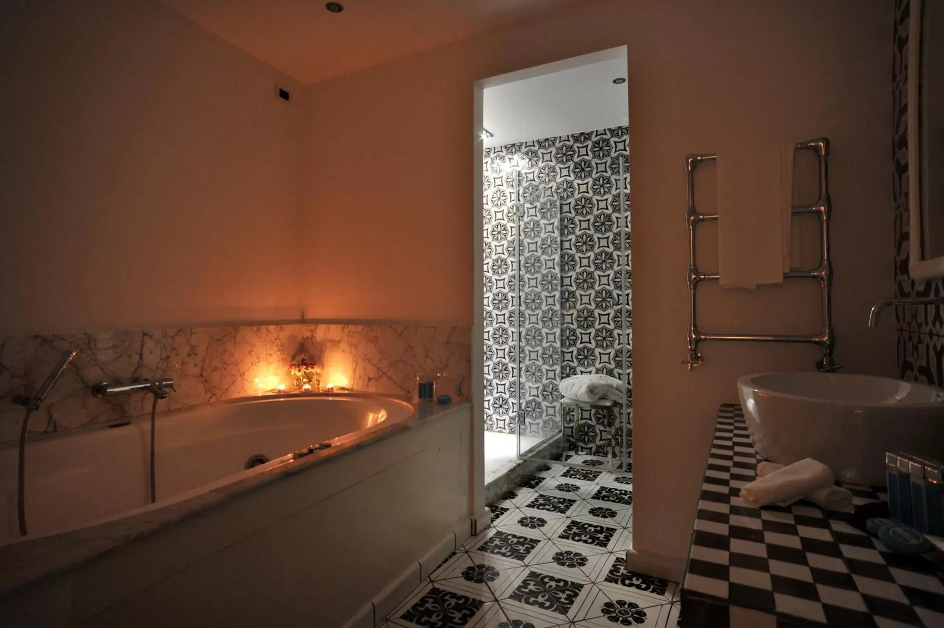 Bathroom in Hotel Marina Riviera