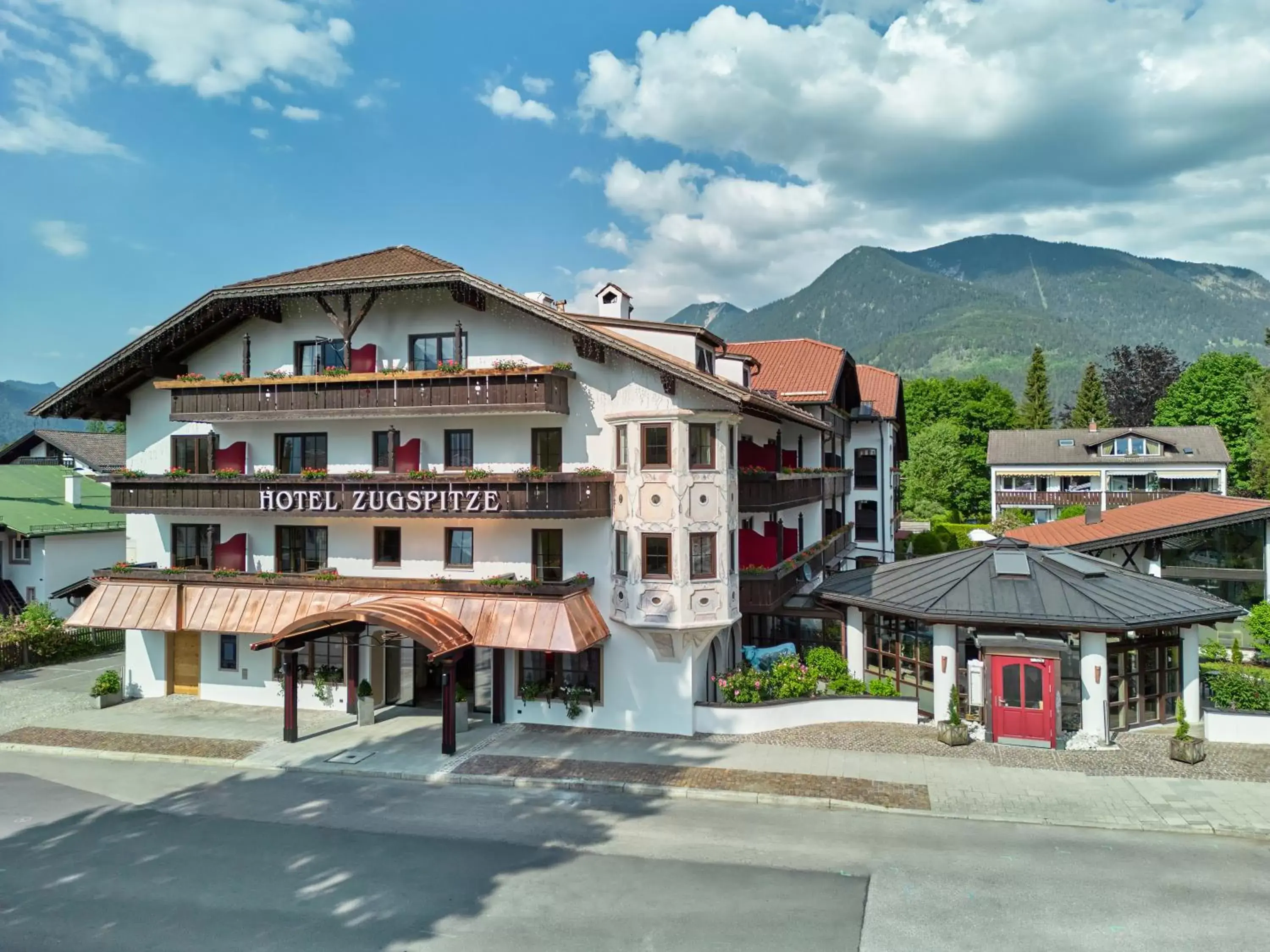 Property Building in Hotel Zugspitze