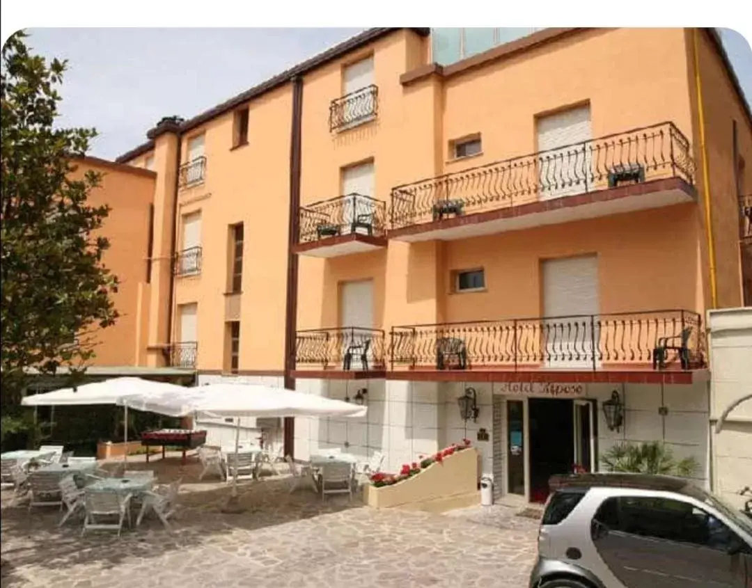 Property Building in Hotel Riposo