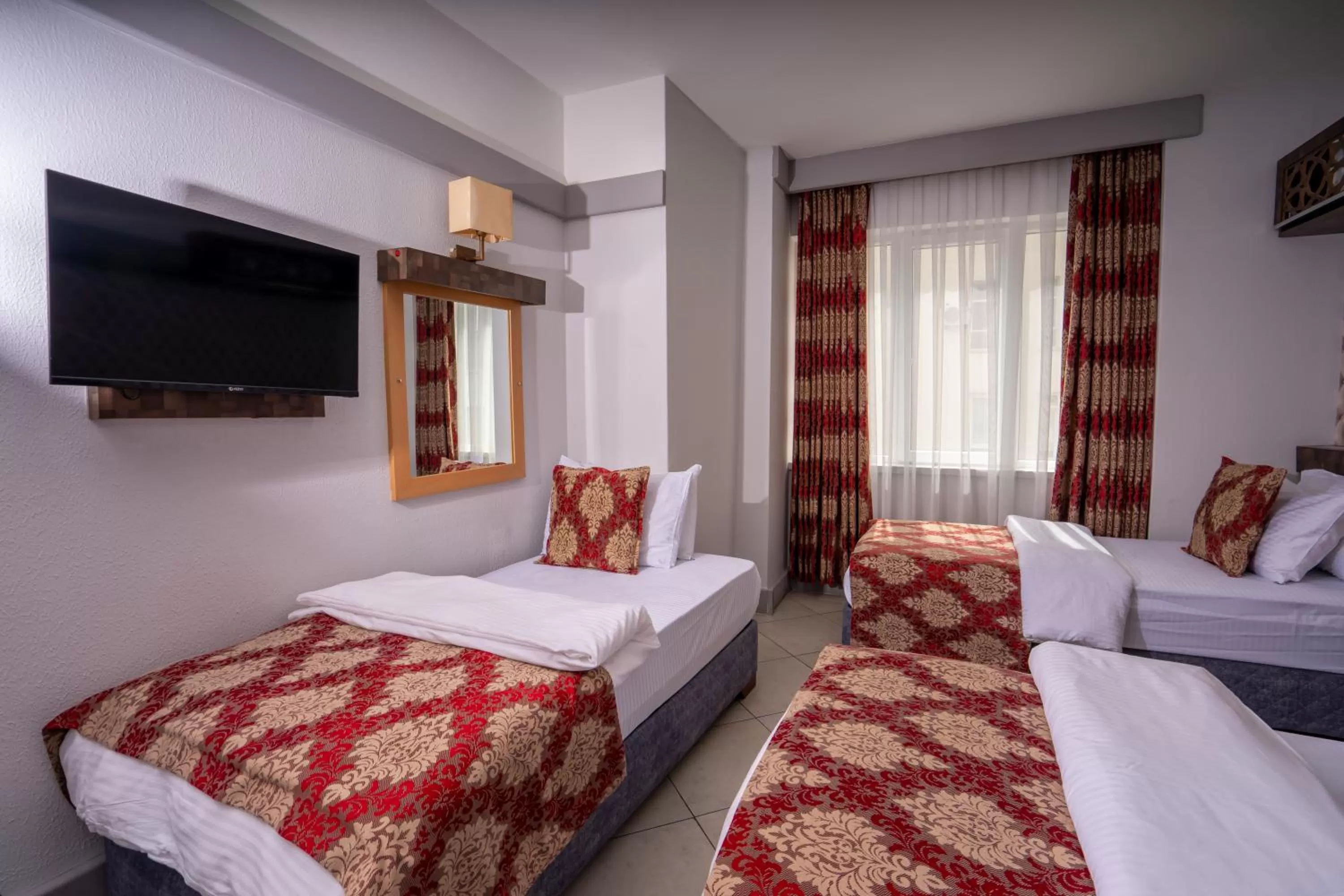 Bedroom, Bed in Mevre Hotel