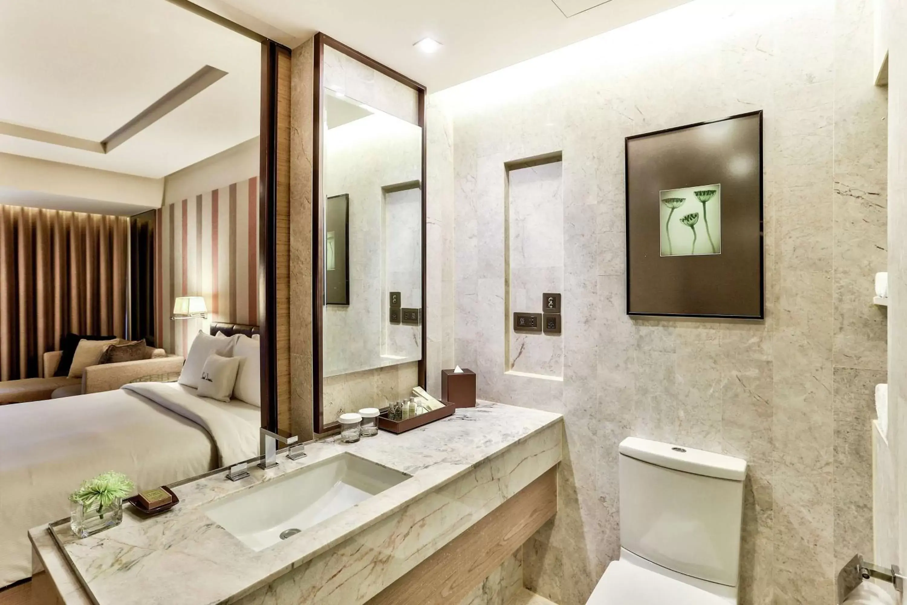 Bathroom in DoubleTree by Hilton Sukhumvit Bangkok