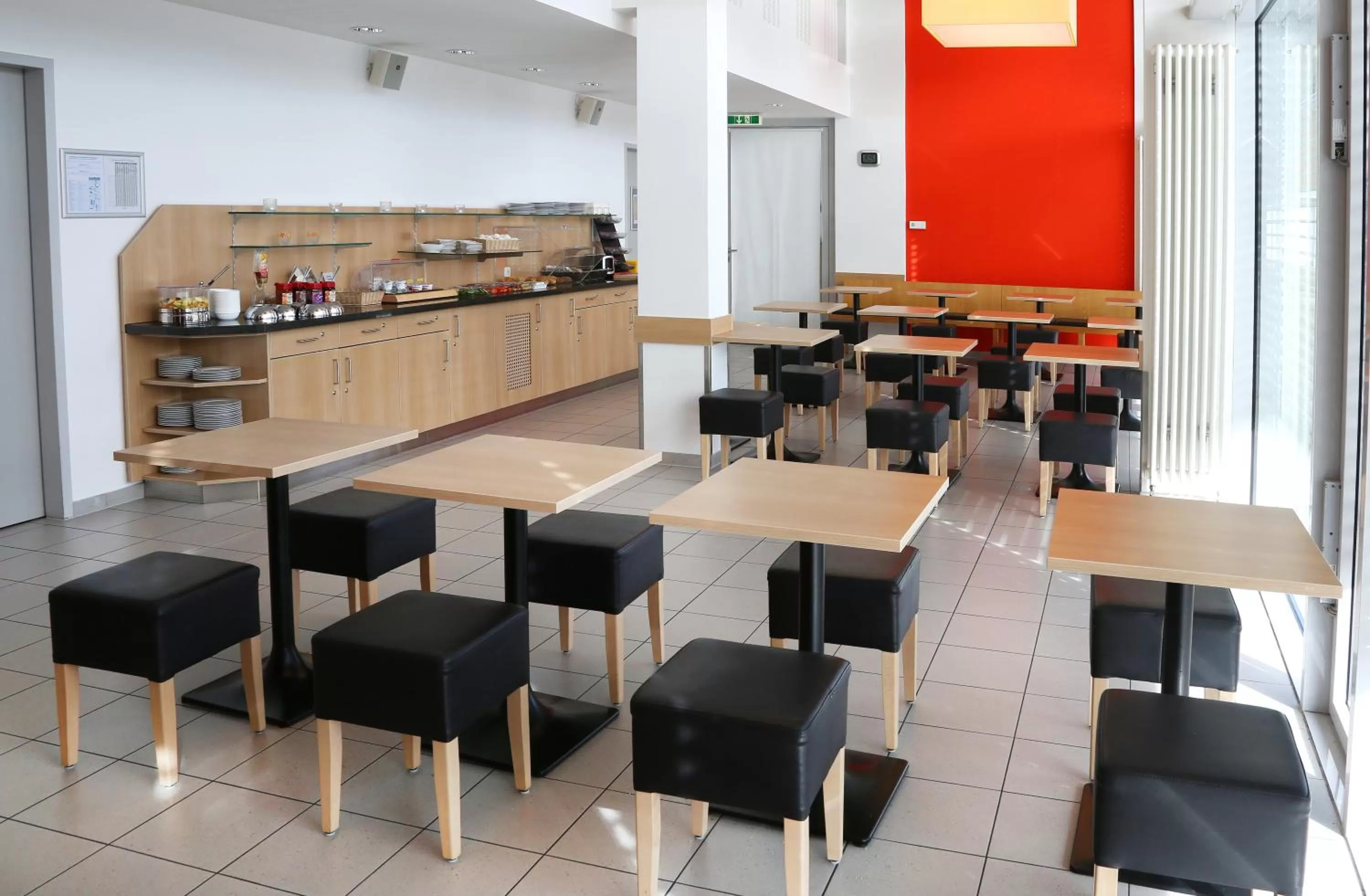 Breakfast in ibis budget Augsburg City