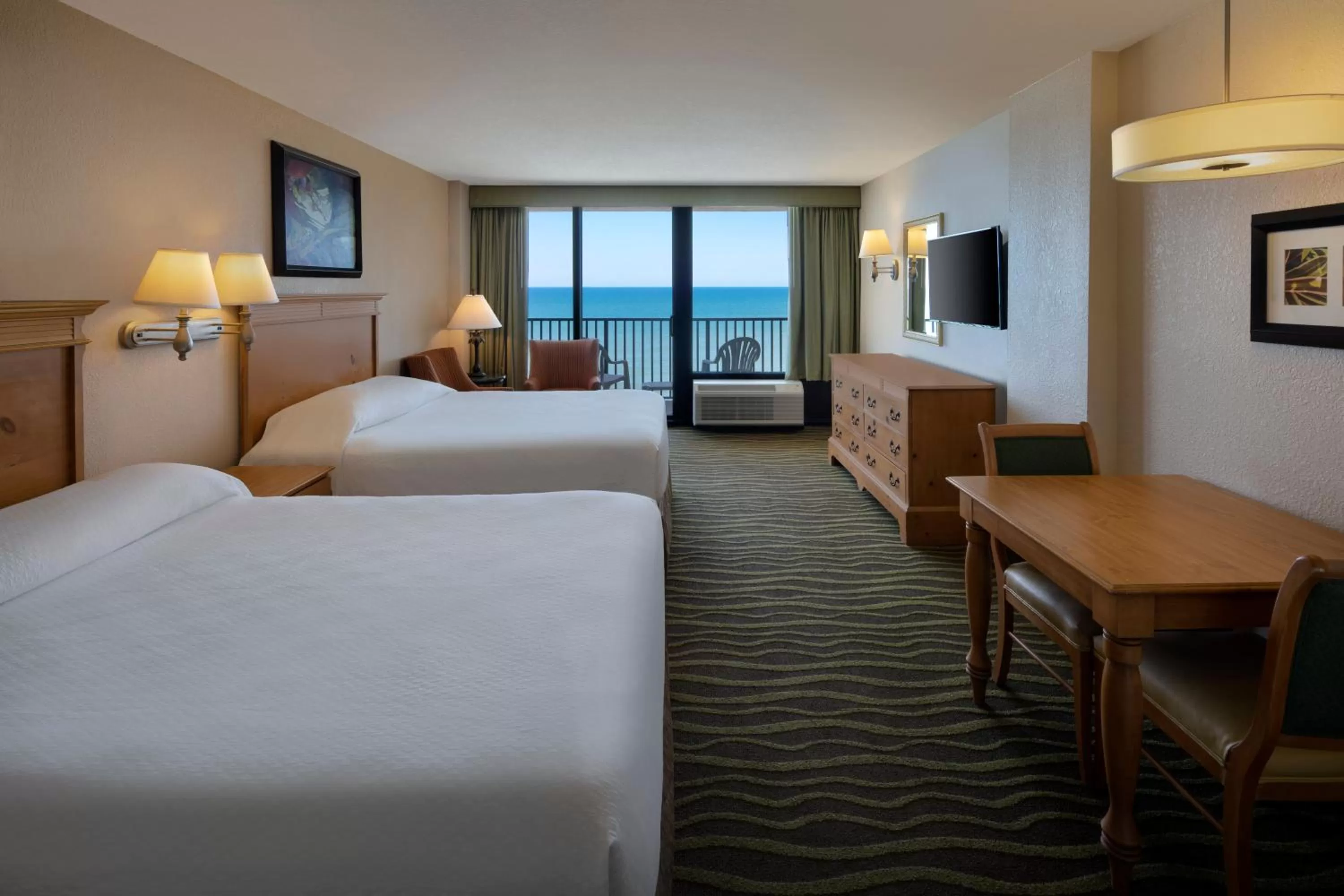 Sea view, Bed in Nautilus Inn - Daytona Beach
