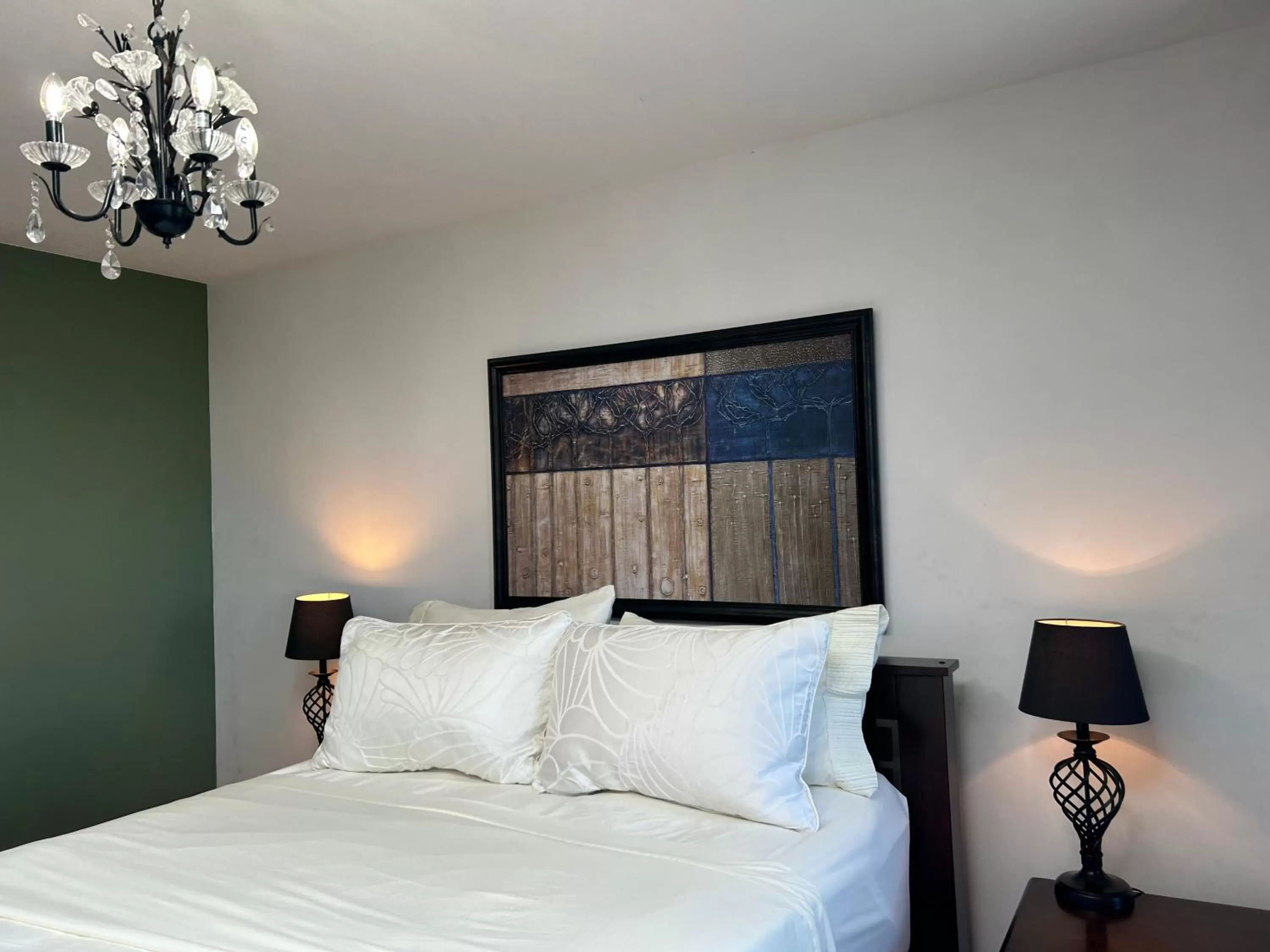 Bed in Armand Heights