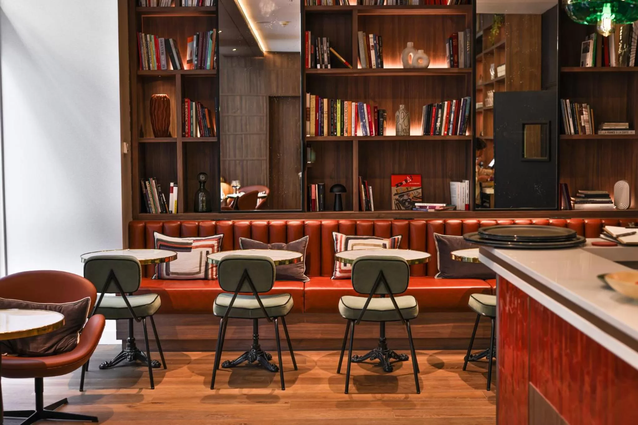 Restaurant/places to eat in Hotel Indigo Paris - Opera by IHG