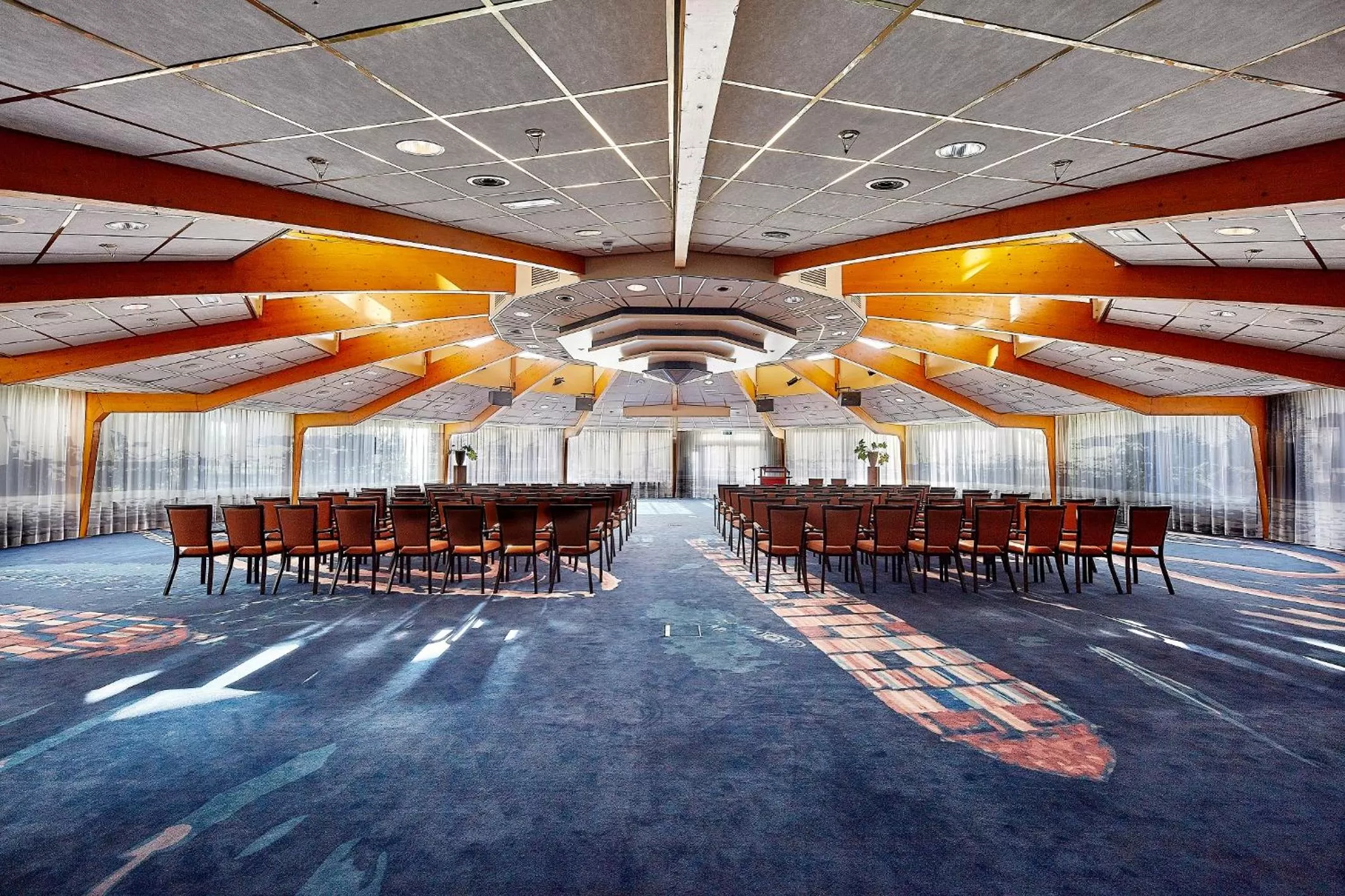 Banquet/Function facilities in Carlton Oasis Hotel