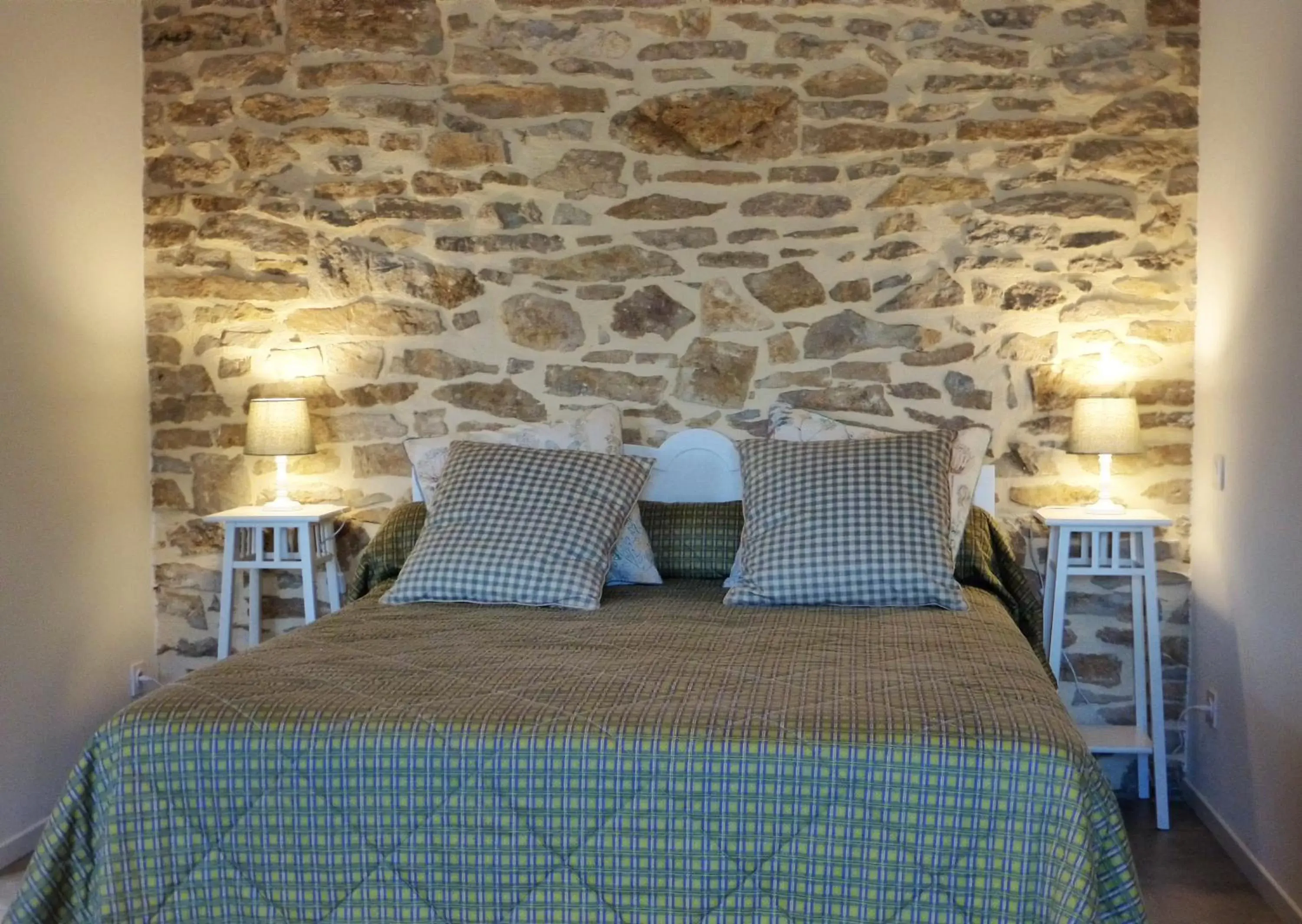 Bed in Maison d'hôtes La Bignone