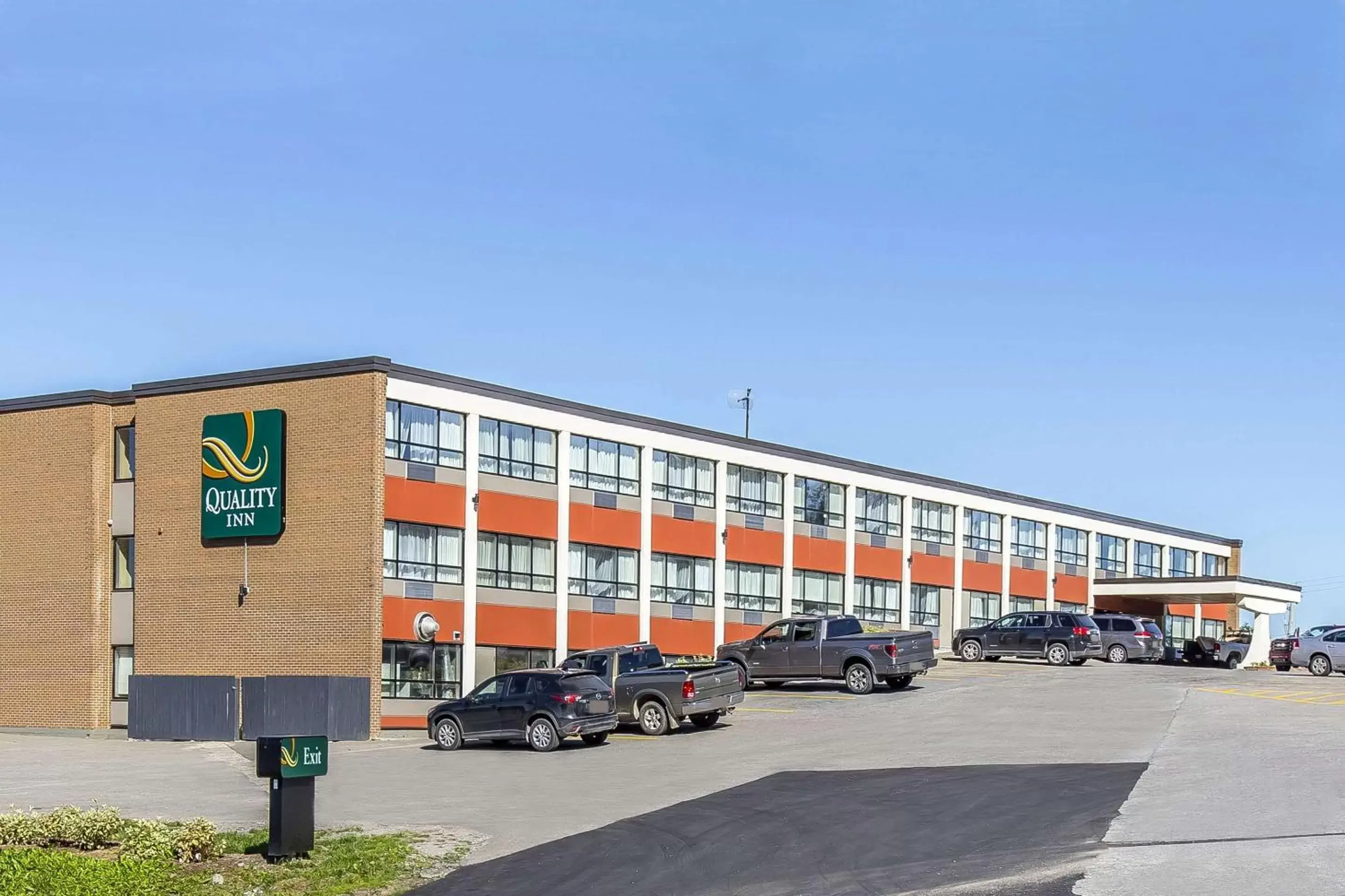 Property Building in Quality Inn Corner Brook