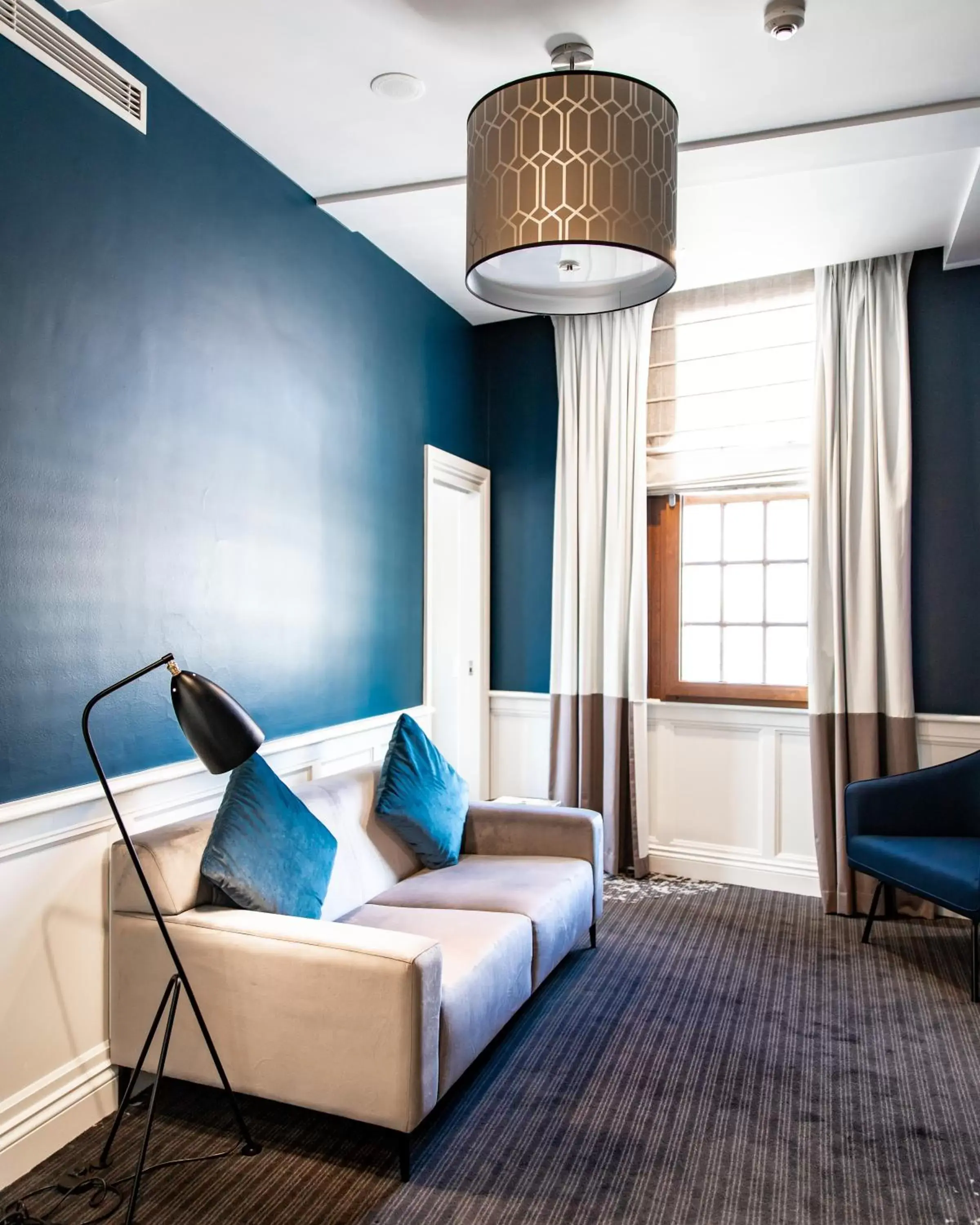 Living room, Seating Area in The Inchcolm by Ovolo