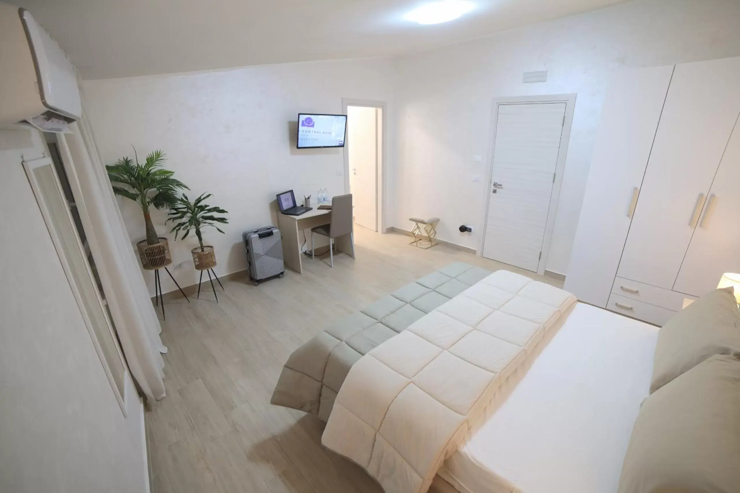 TV and multimedia, TV/Entertainment Center in GREEN - Bed and Breakfast a Castrovillari