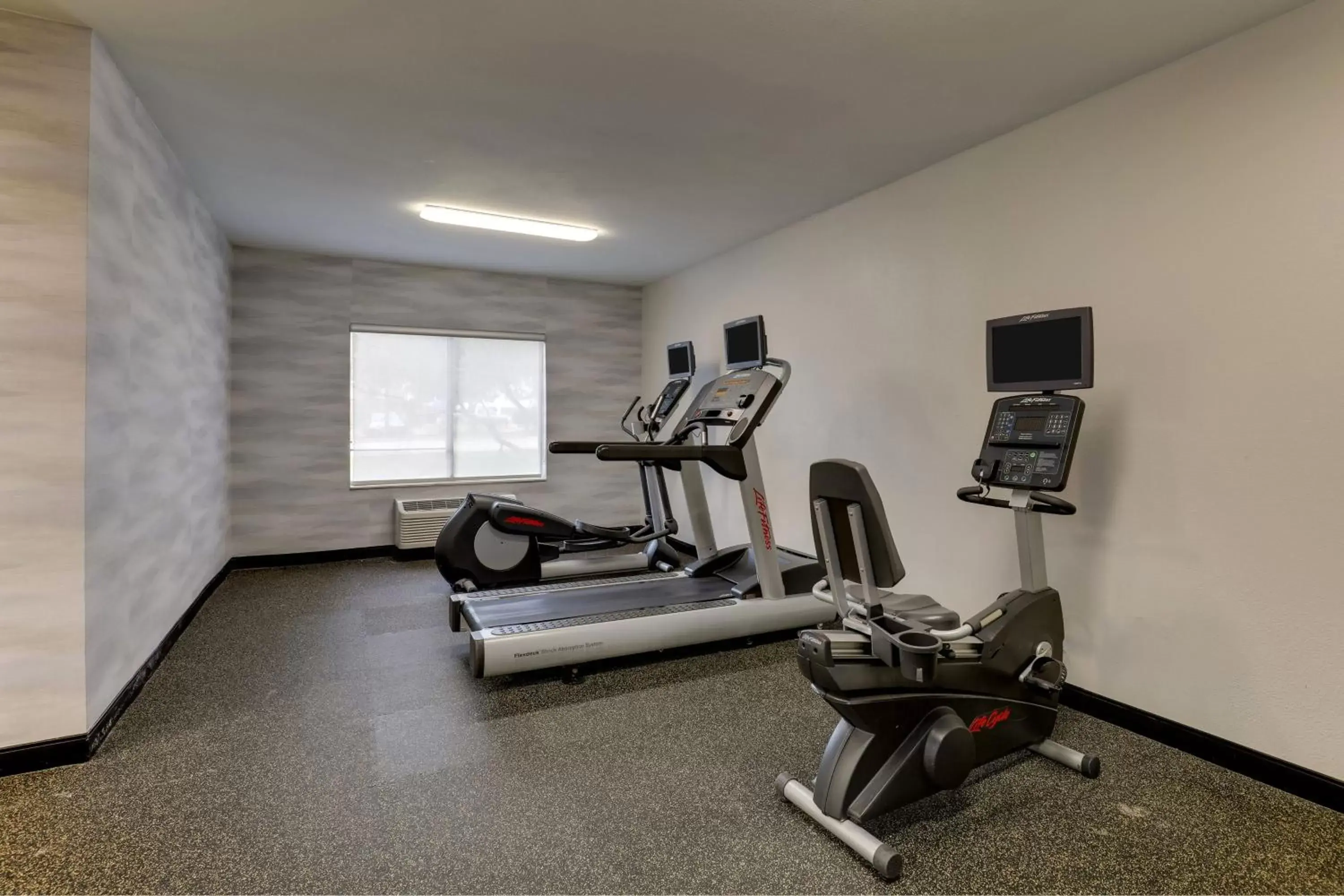 Fitness centre/facilities, Fitness Center/Facilities in Fairfield Inn by Marriott Las Colinas