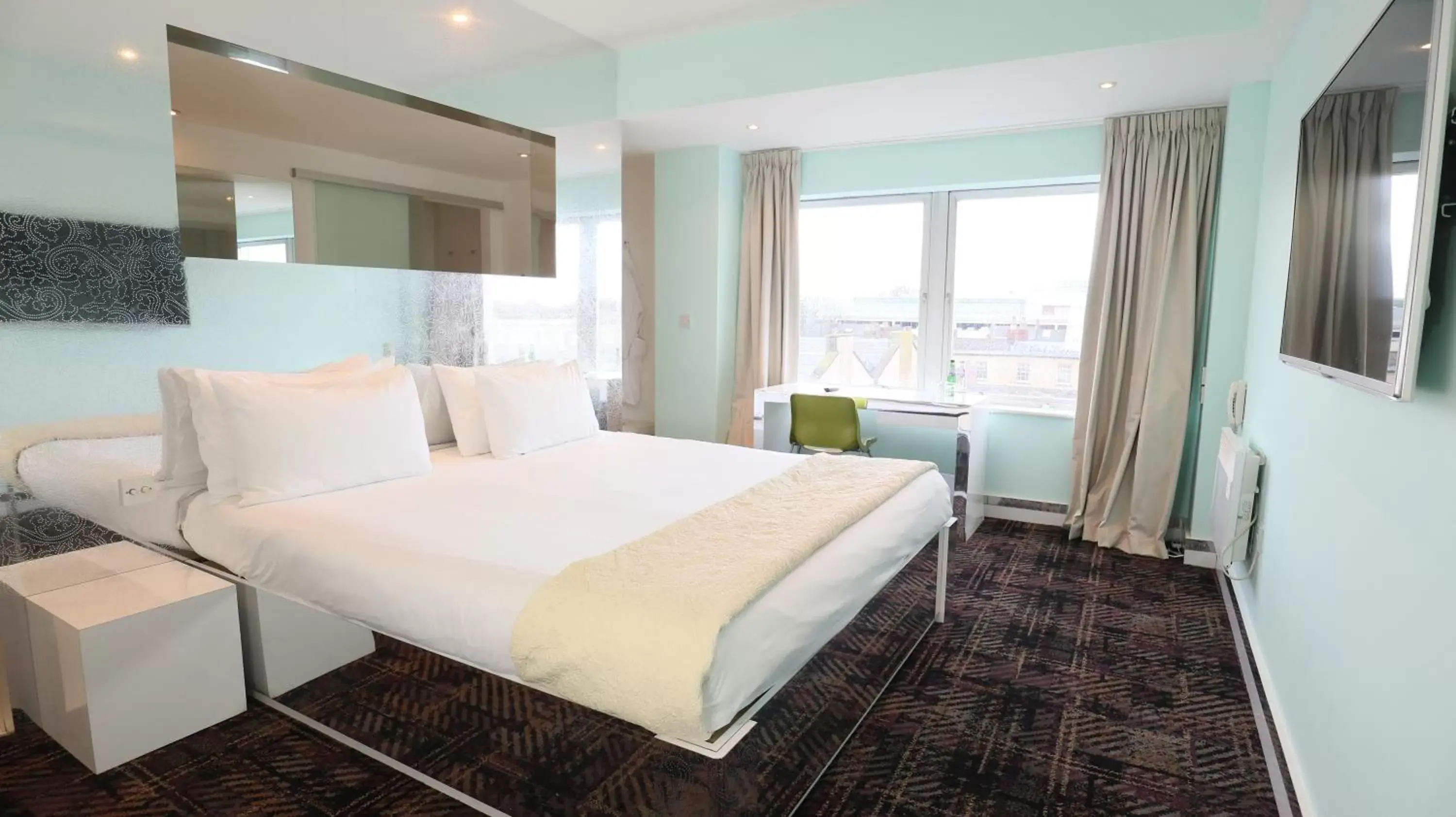 Bedroom, Bed in Citrus Hotel Cheltenham by Compass Hospitality