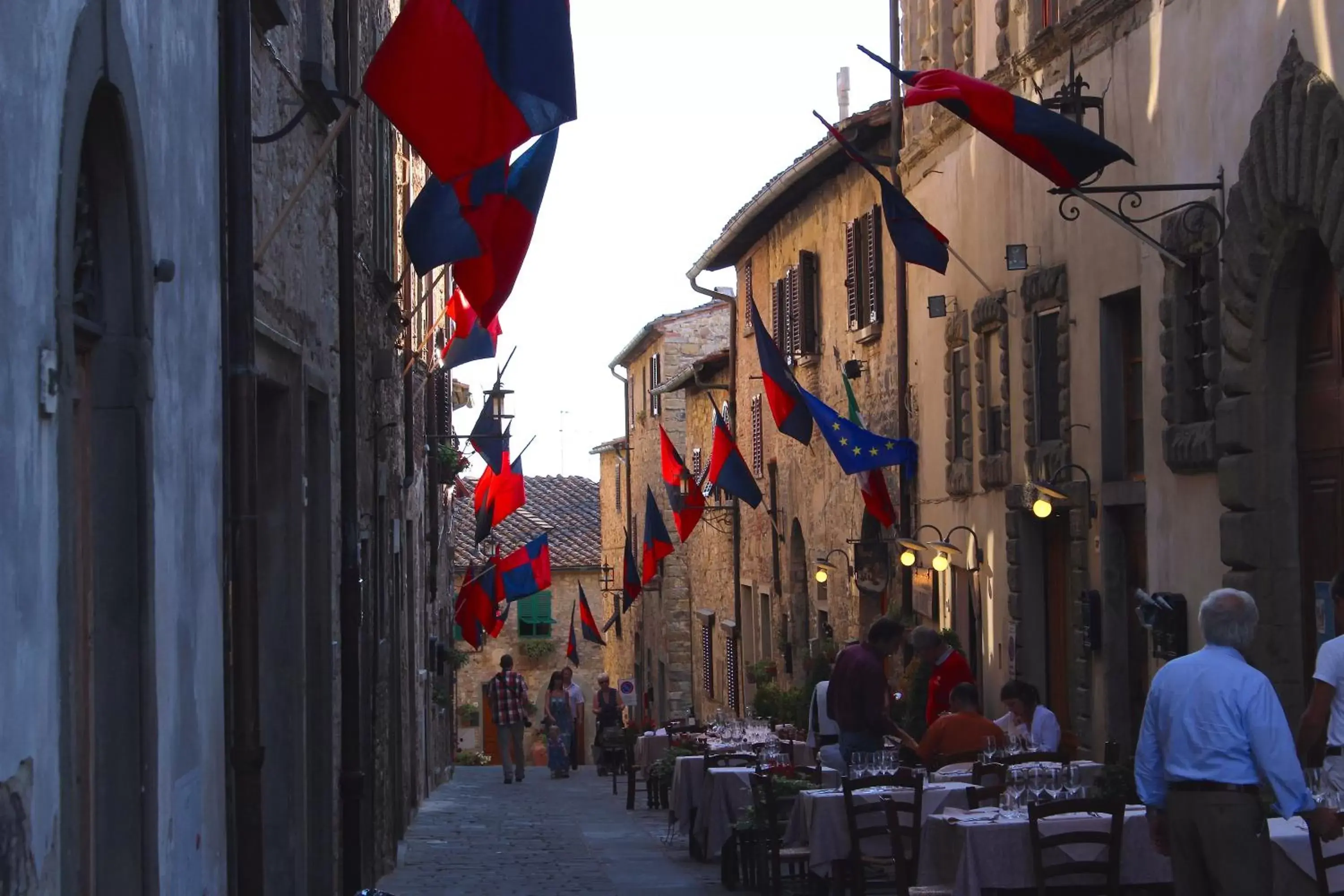 Evening entertainment, Neighborhood in Le Terrazze Del Chianti