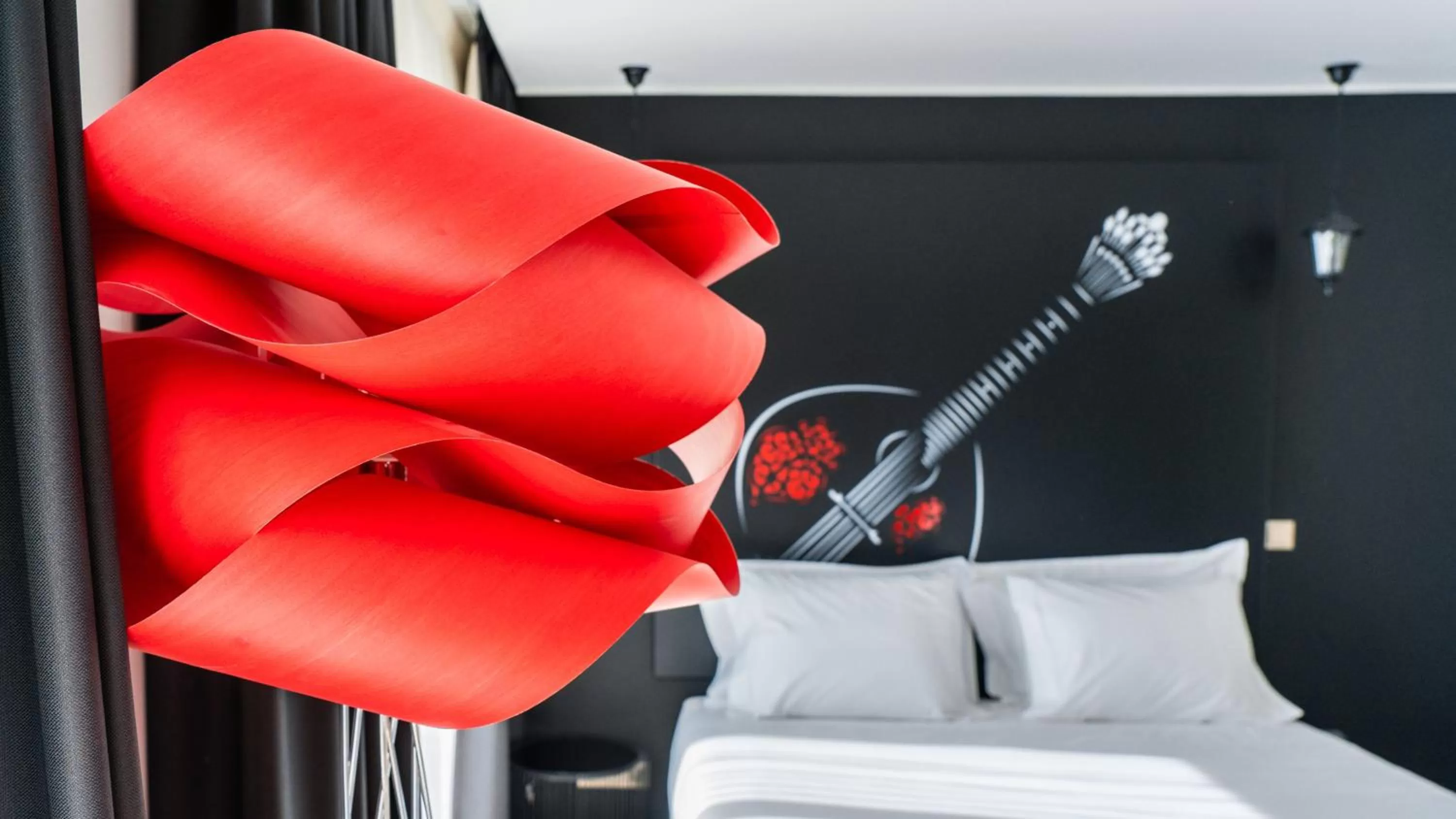 Bed in Hills Hotel Lisboa