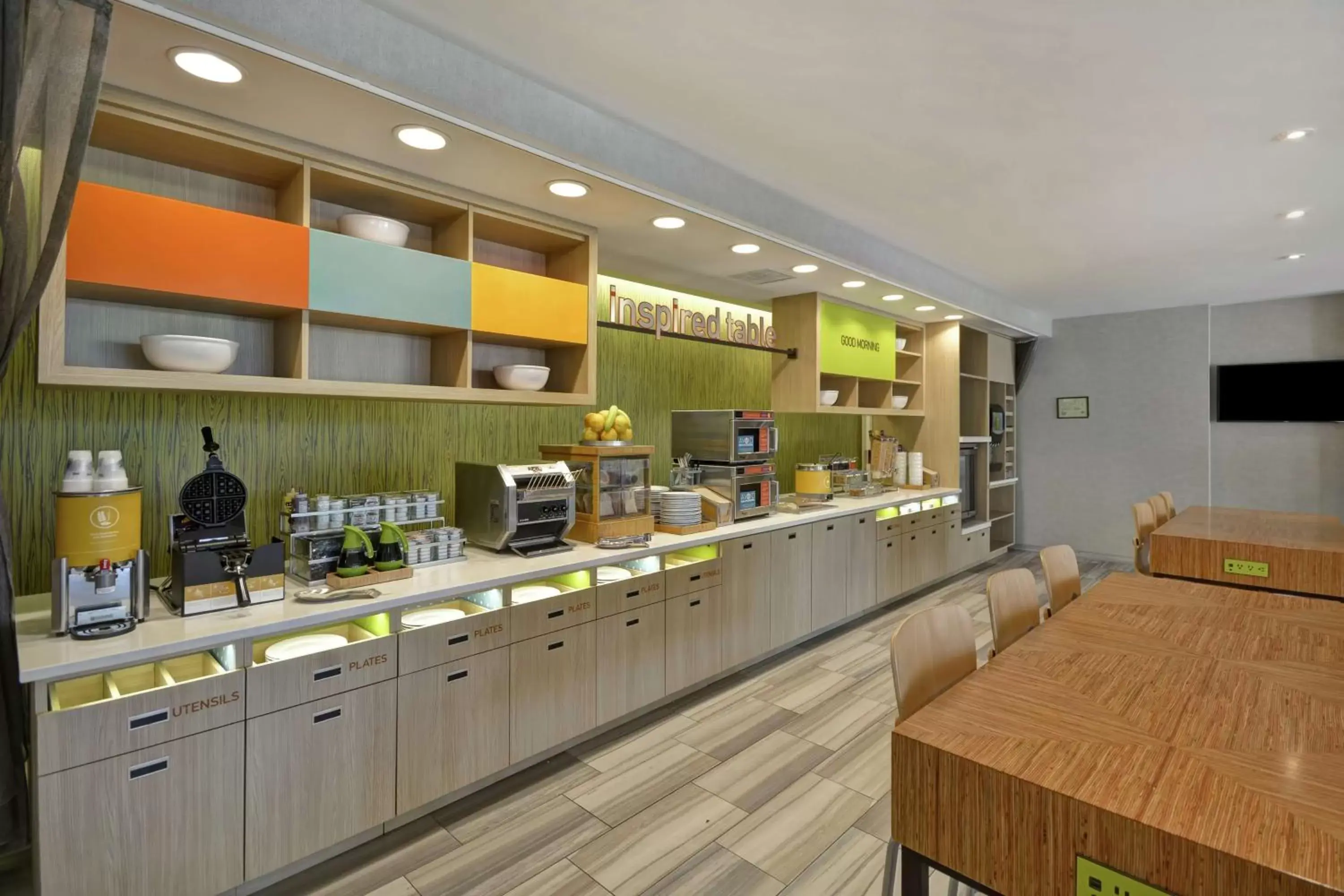 Breakfast, Restaurant/Places to Eat in Home2 Suites By Hilton Clarksville Louisville North