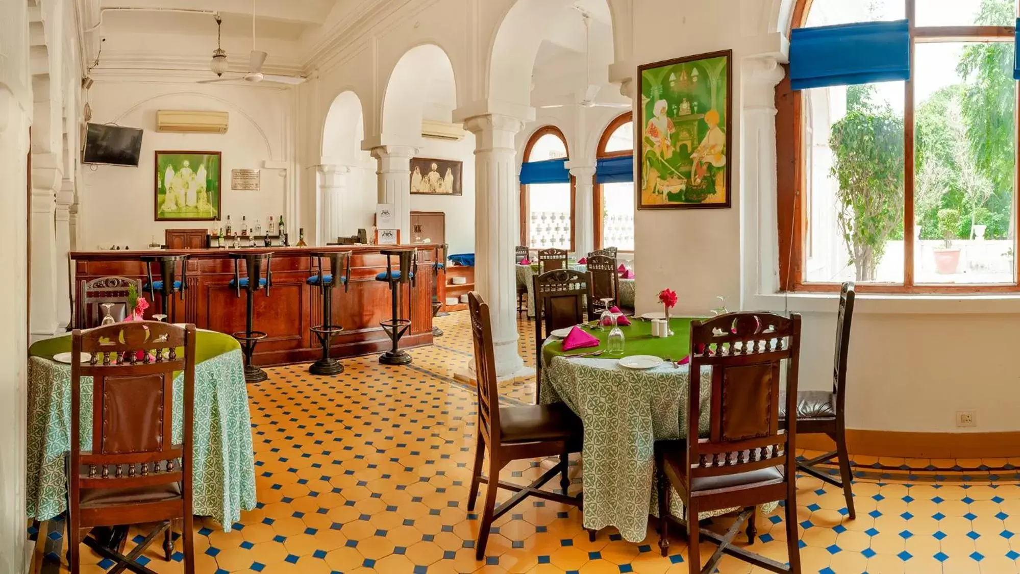 Restaurant/places to eat in Neemrana's - Baradari Palace Restaurant/places to eat in Neemrana's - Baradari Palace