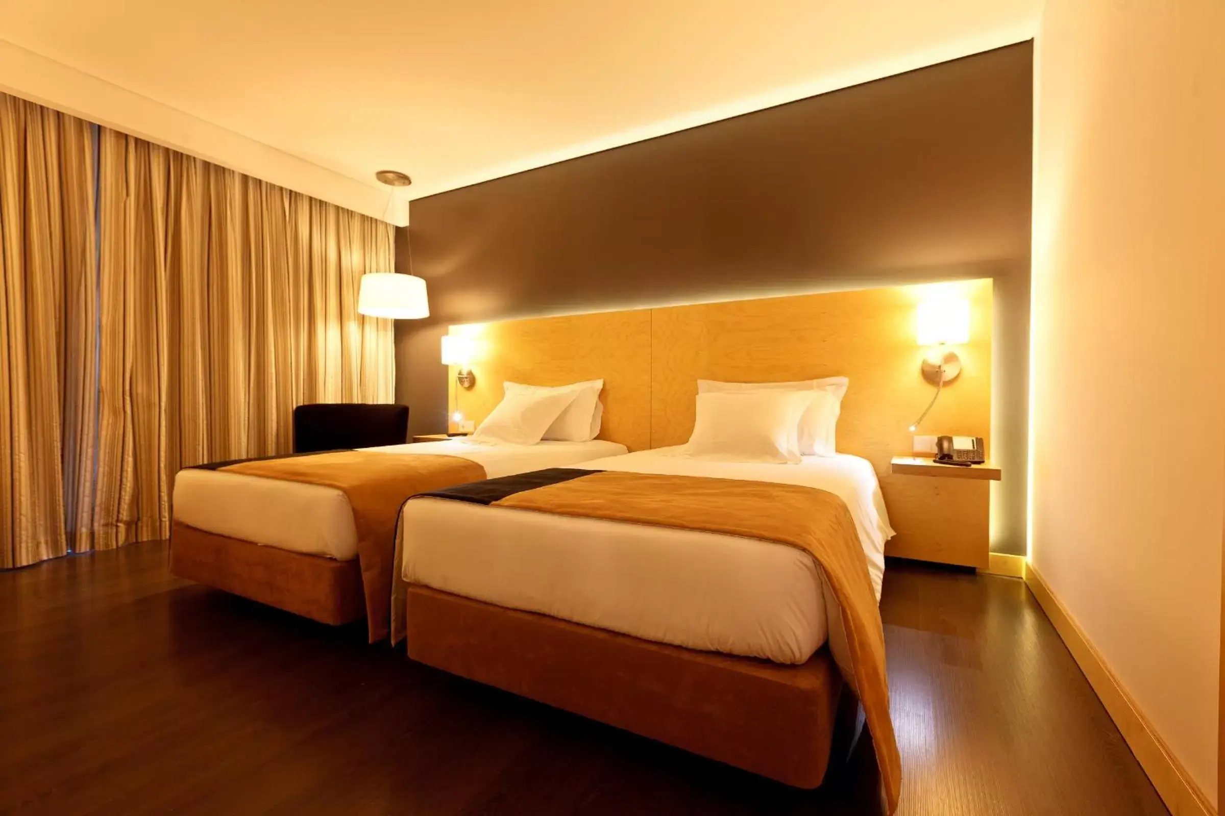 Bed in Hotel Mercure Braga Centro