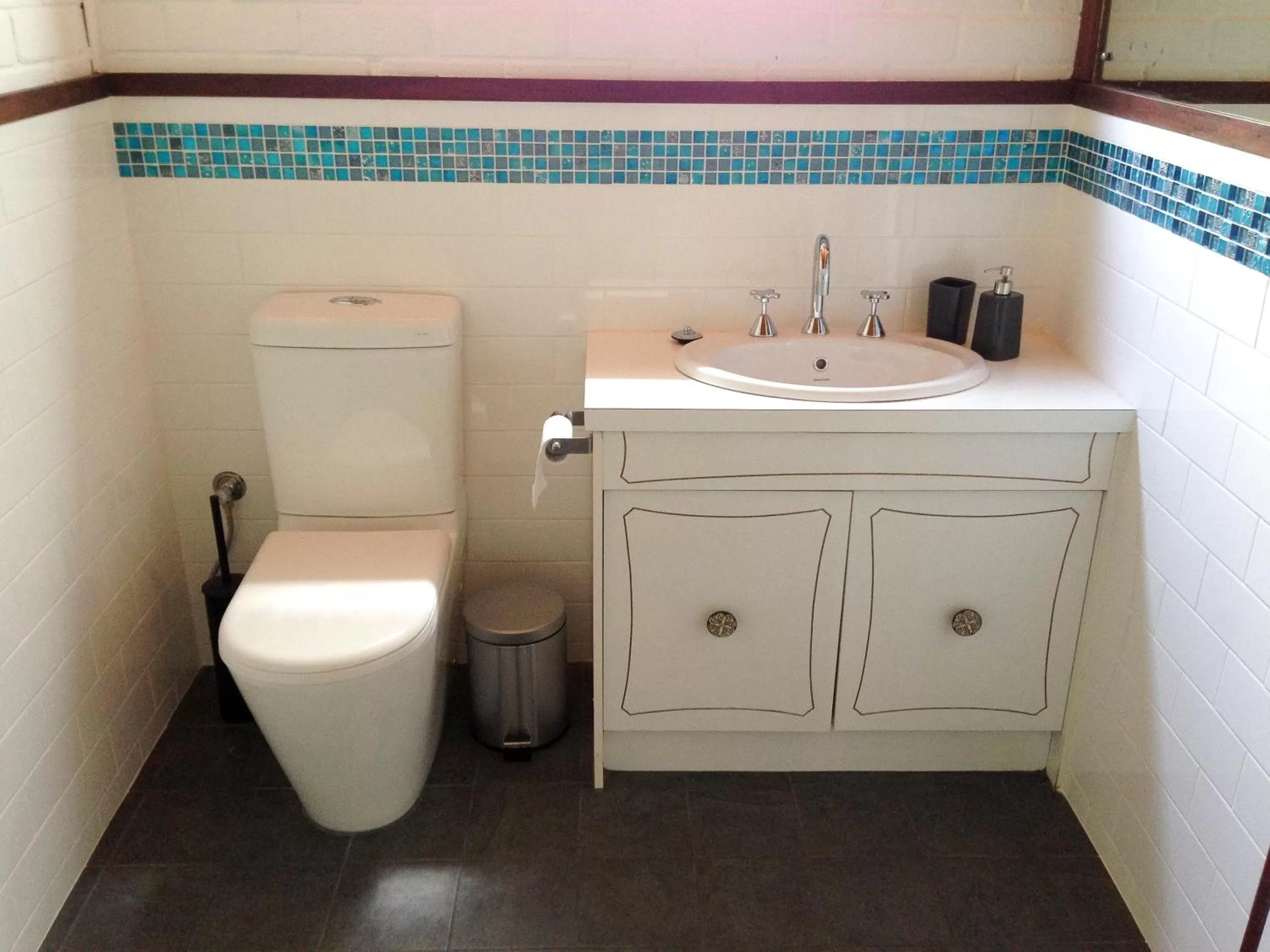 Bathroom in Base Guest House