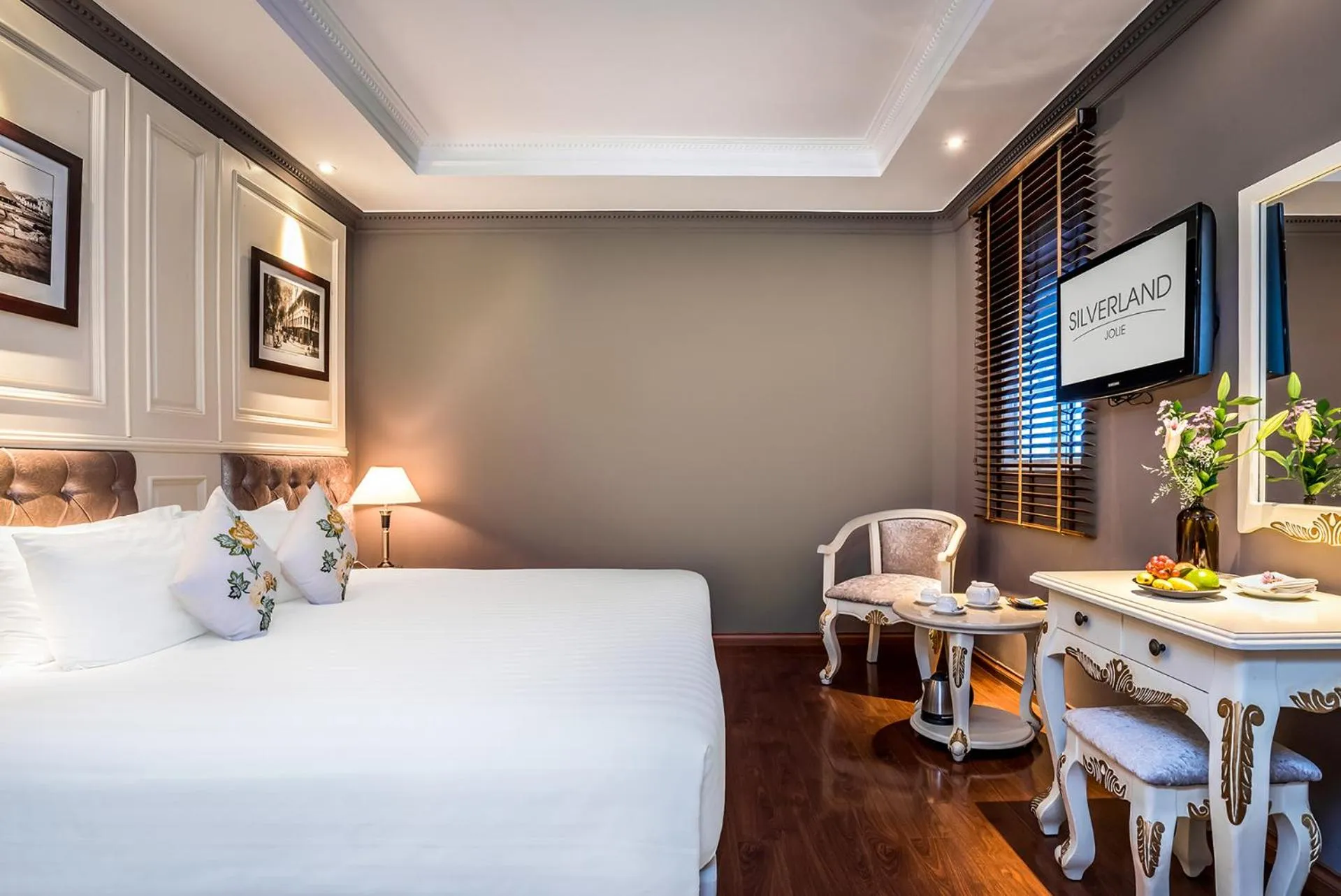 Bedroom, Bed in Silverland Jolie Hotel