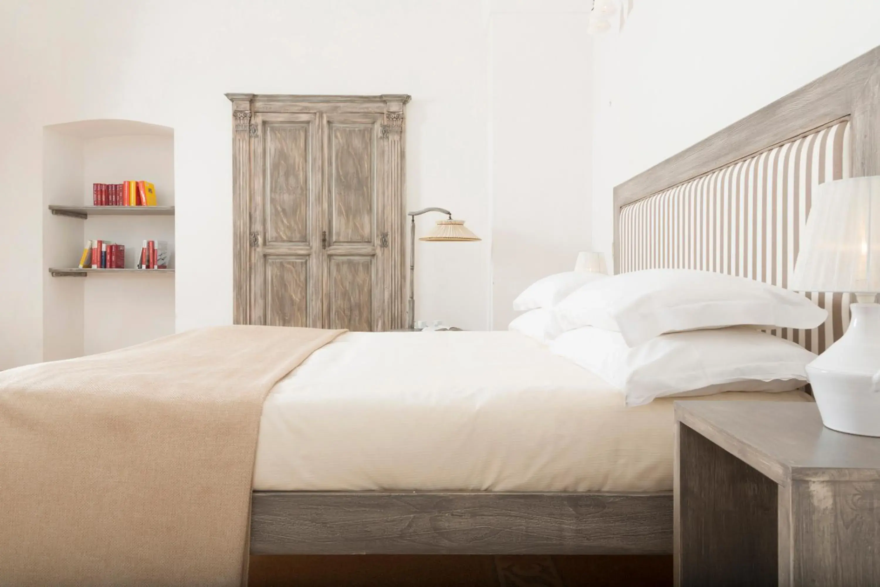 Bedroom, Bed in Relais San Martino - Albergo della Felicità by Ria Hotels