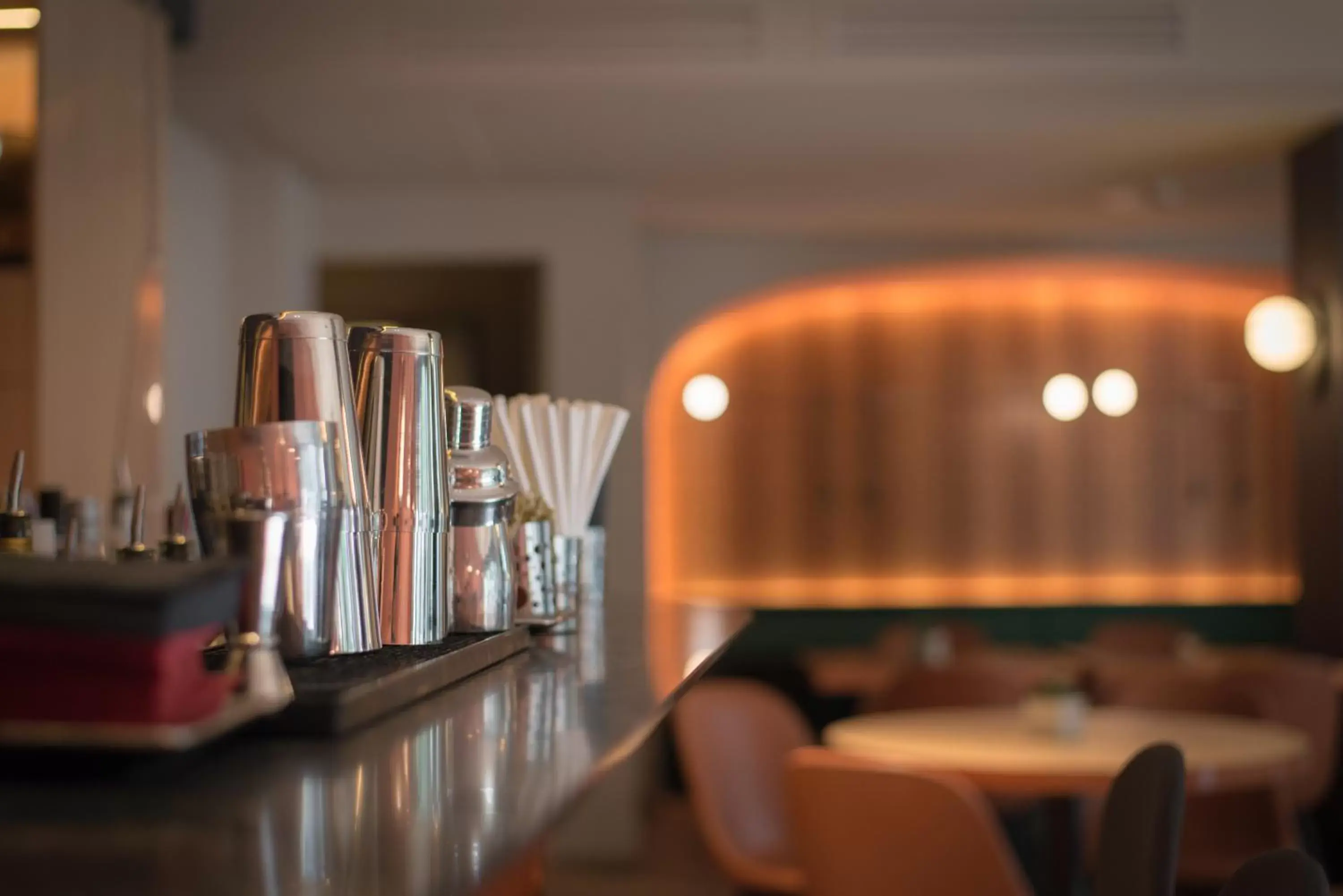 Lounge or bar in Hôtel Le Rohan, centre Cathédrale Lounge or bar in Hôtel Le Rohan, centre Cathédrale