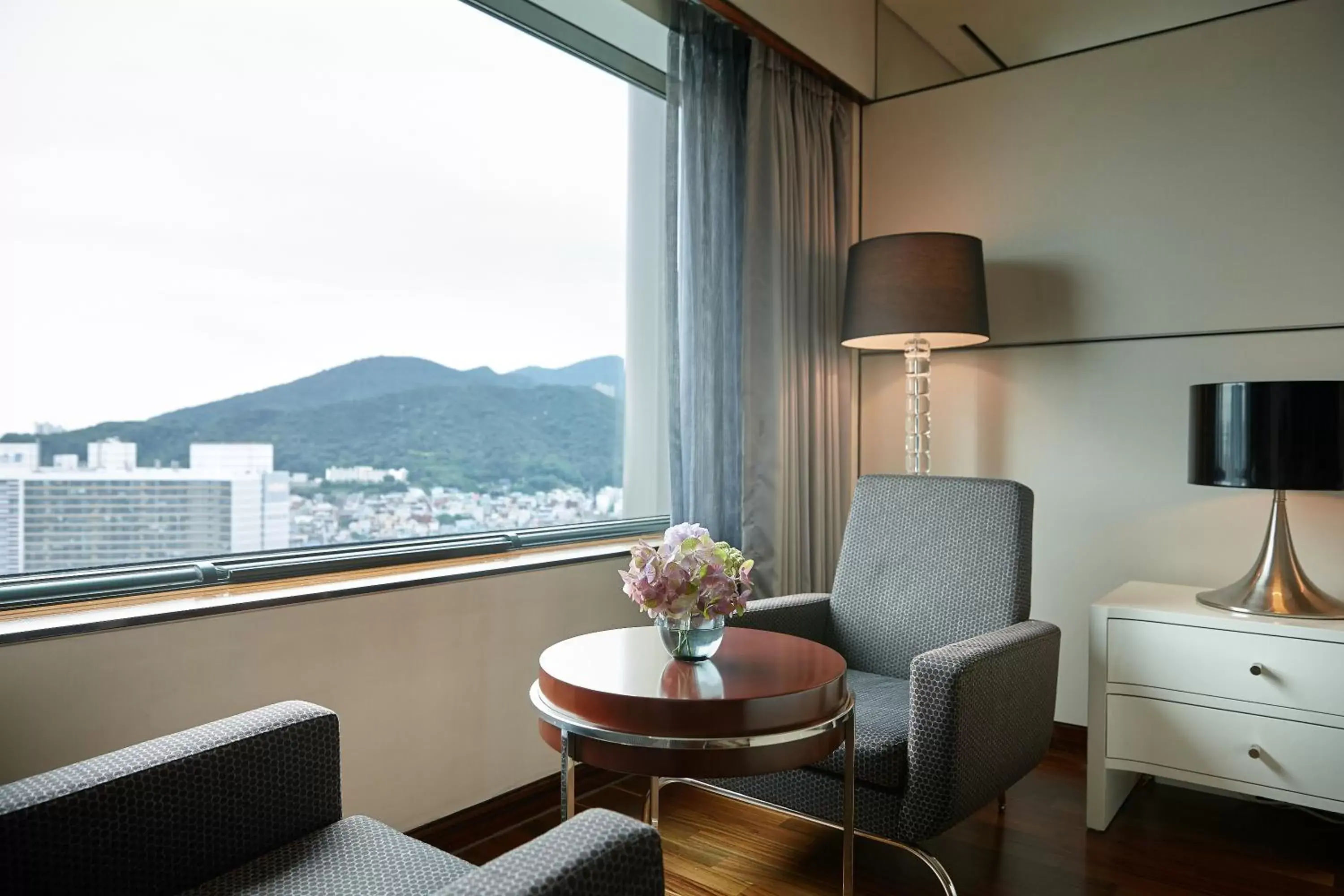 Seating area in Lotte Hotel Busan