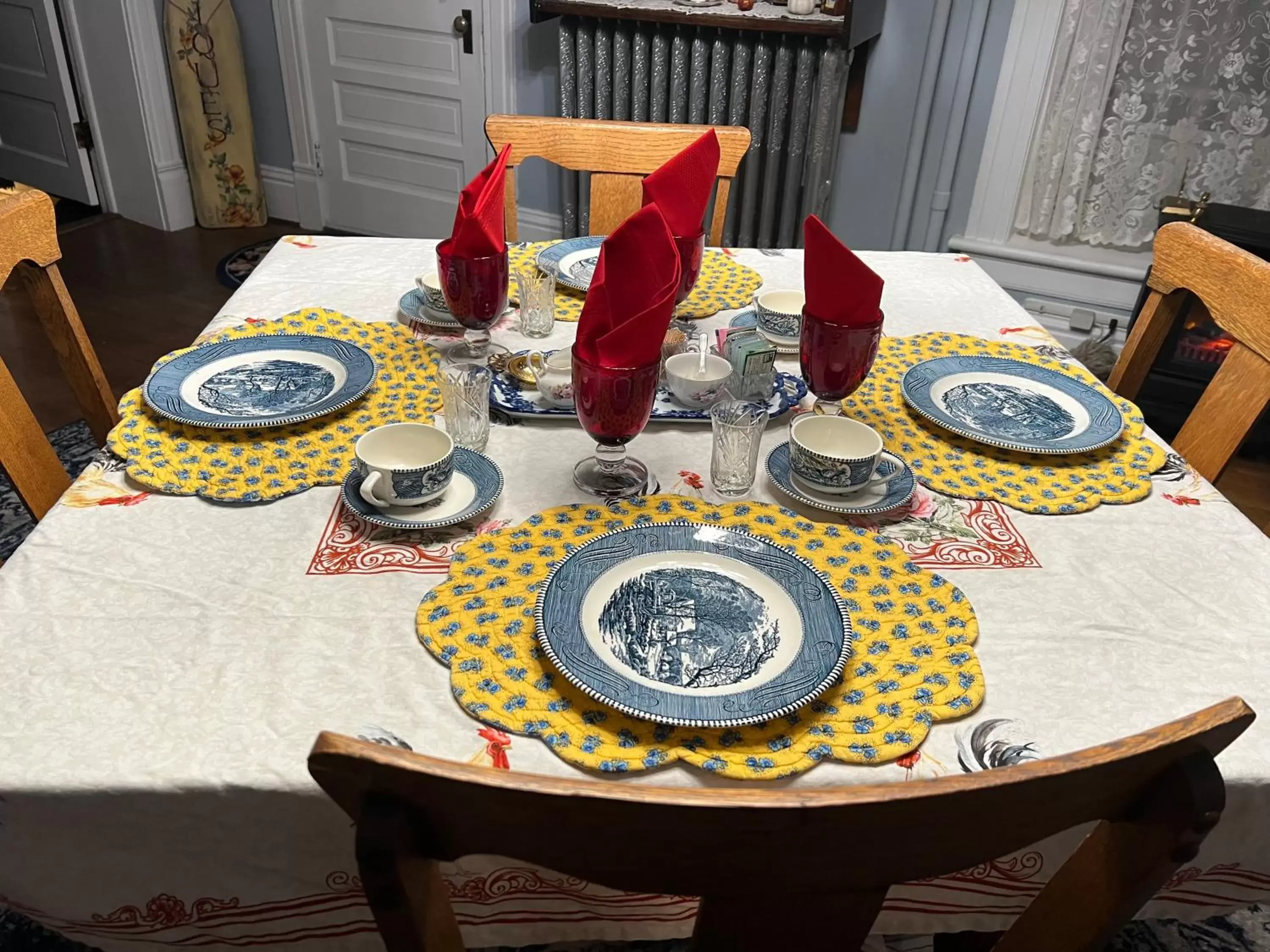 Dining Area in Bed and Breakfast Hearts Desire