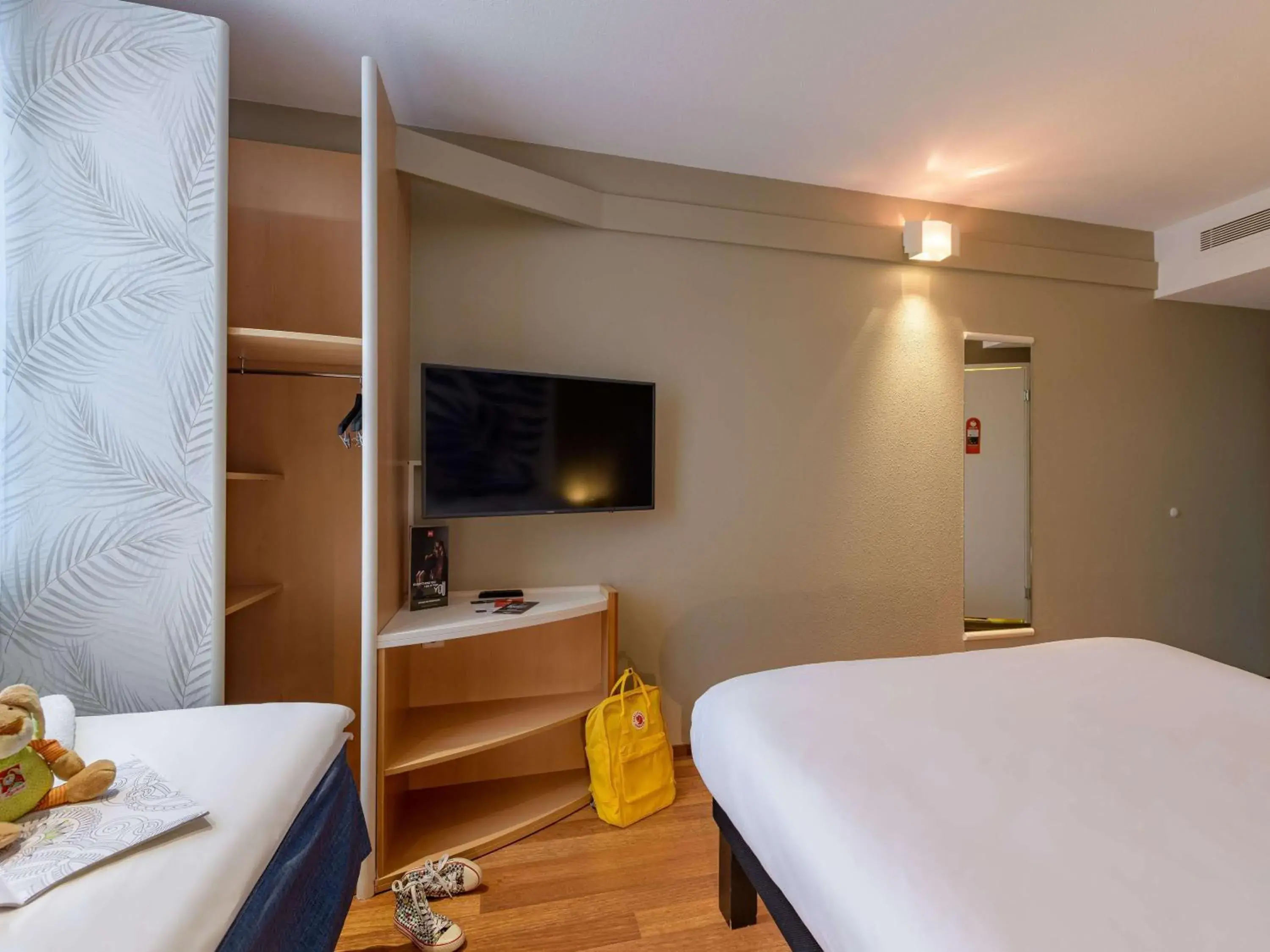 Bedroom, Bed in ibis Heilbronn City