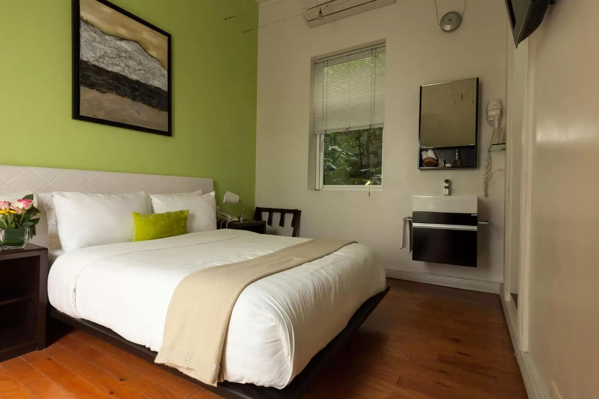 Bed, Room Photo in Hotel Villa Condesa